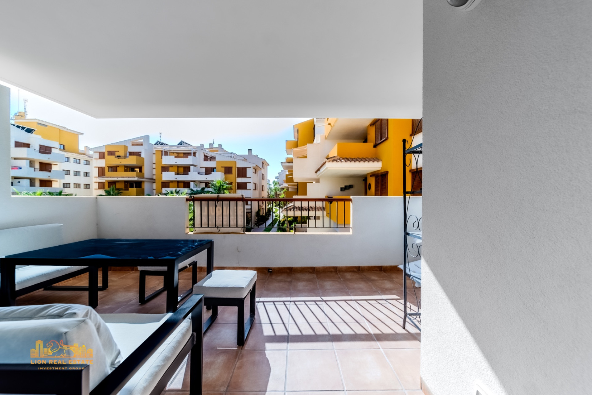 Resale - Apartment / flat - Torrevieja - Punta Prima