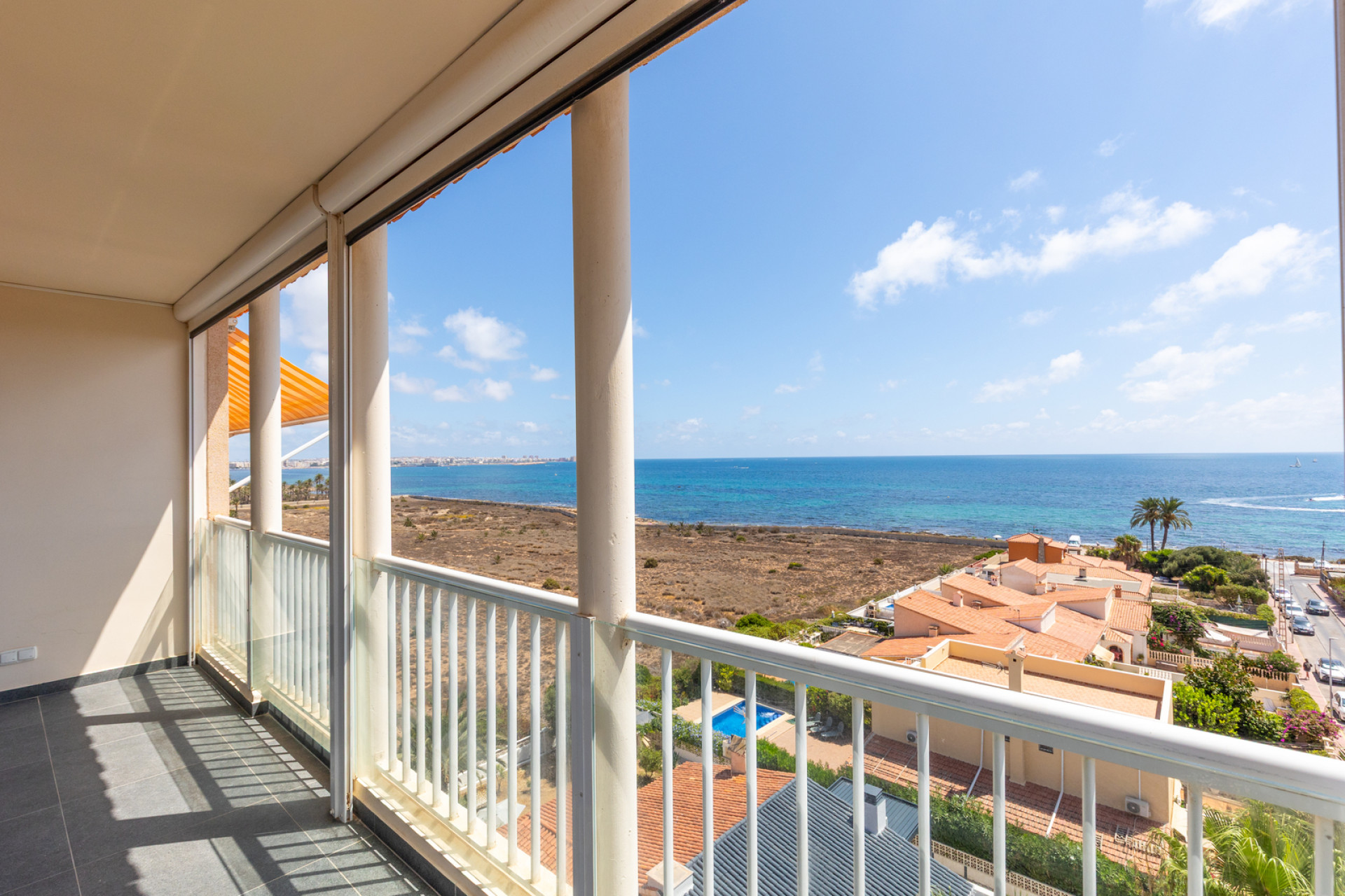 Resale - Apartment / flat - Torrevieja - Rocio del Mar