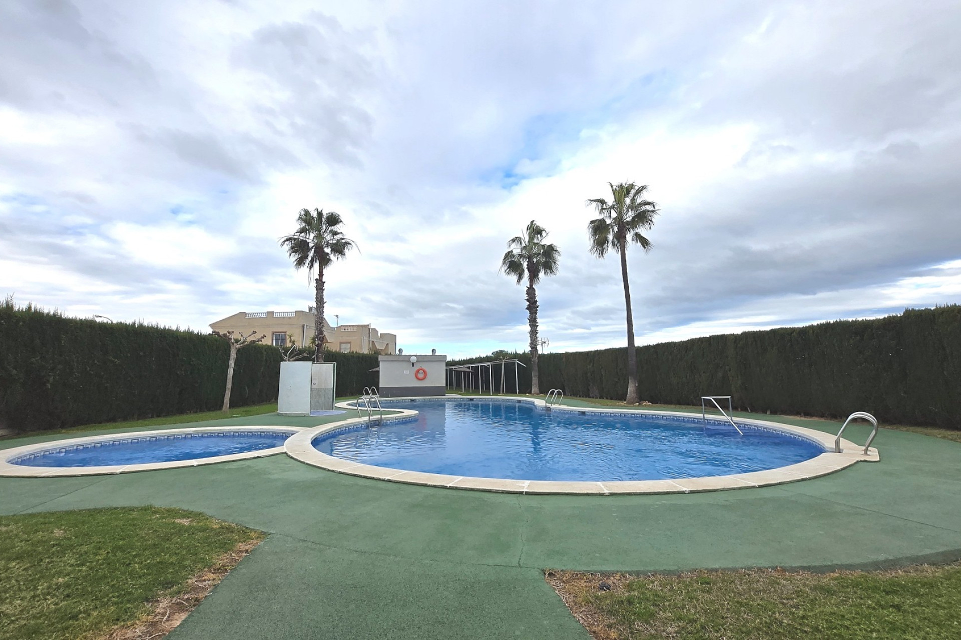 Resale - Apartment / flat - Torrevieja - San luis