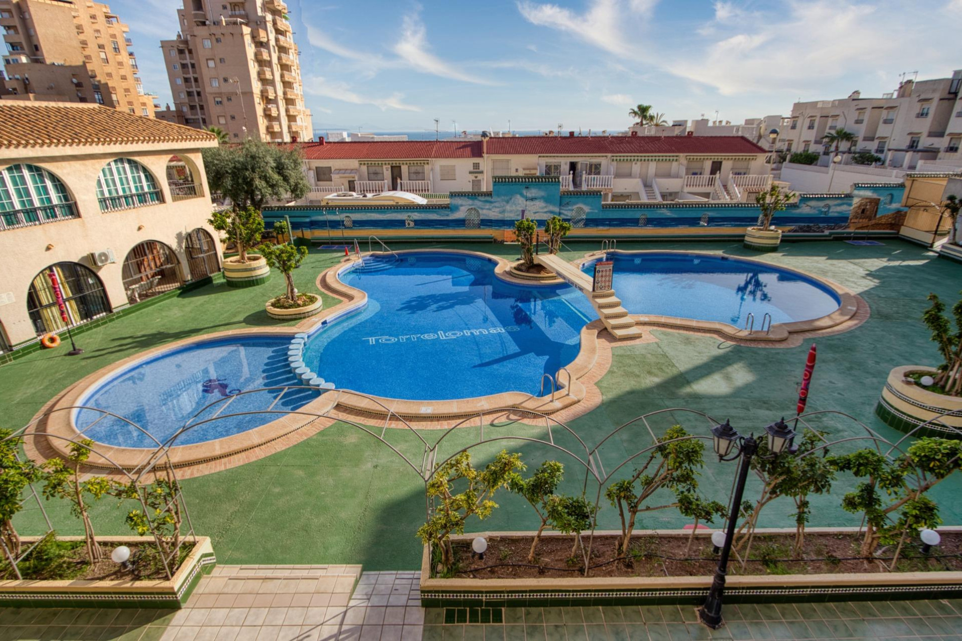 Resale - Apartment / flat - Torrevieja - Torre del moro
