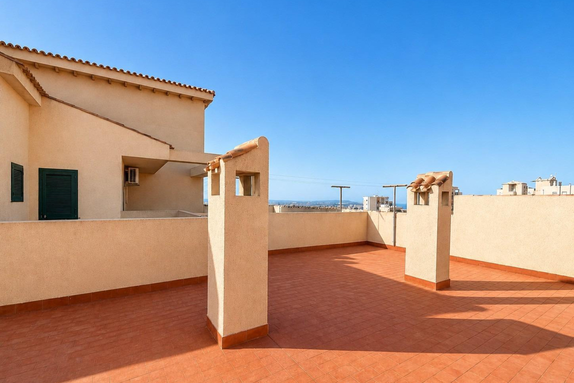 Resale - Apartment / flat - Torrevieja - Torre del moro