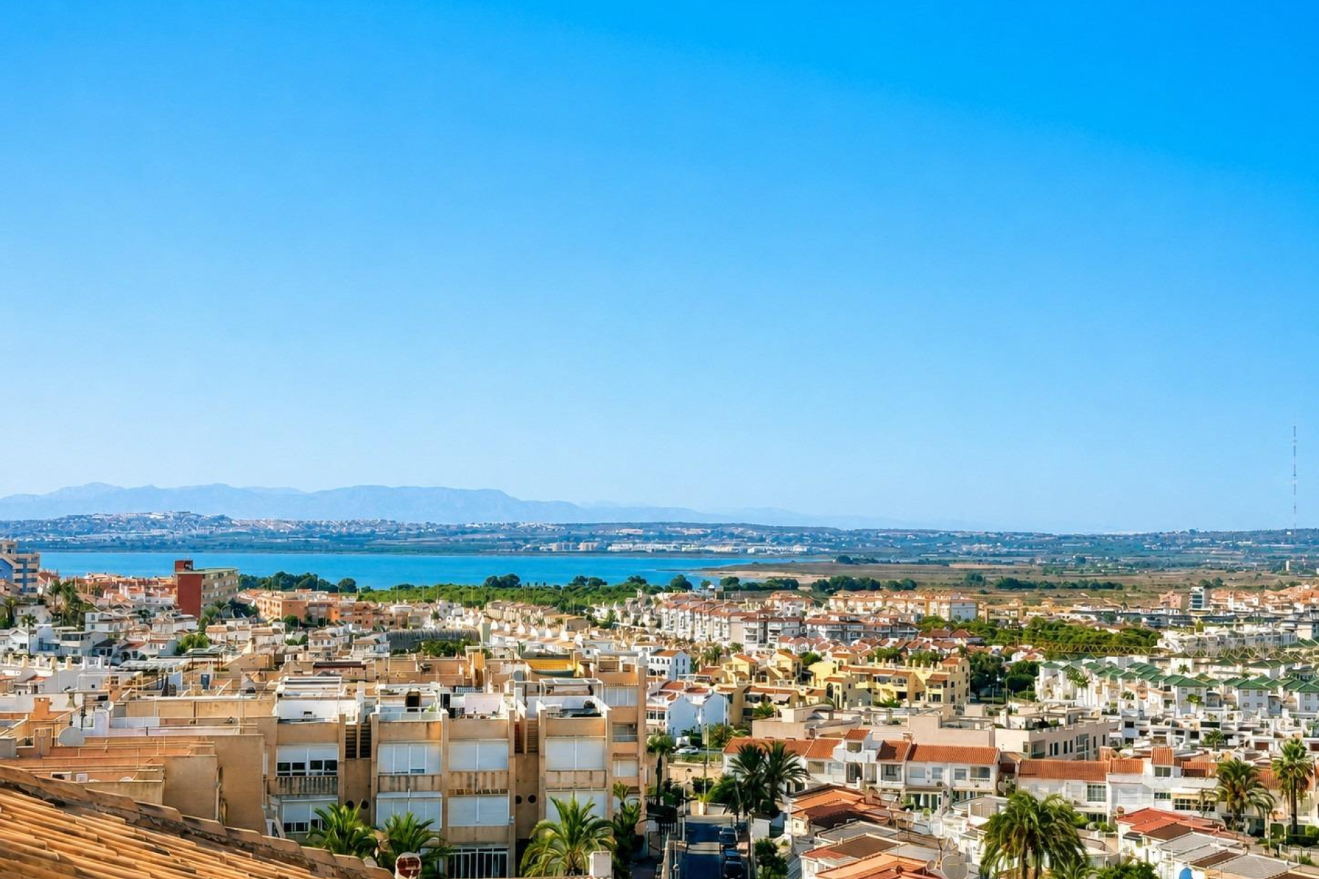 Resale - Apartment / flat - Torrevieja - Torre del moro