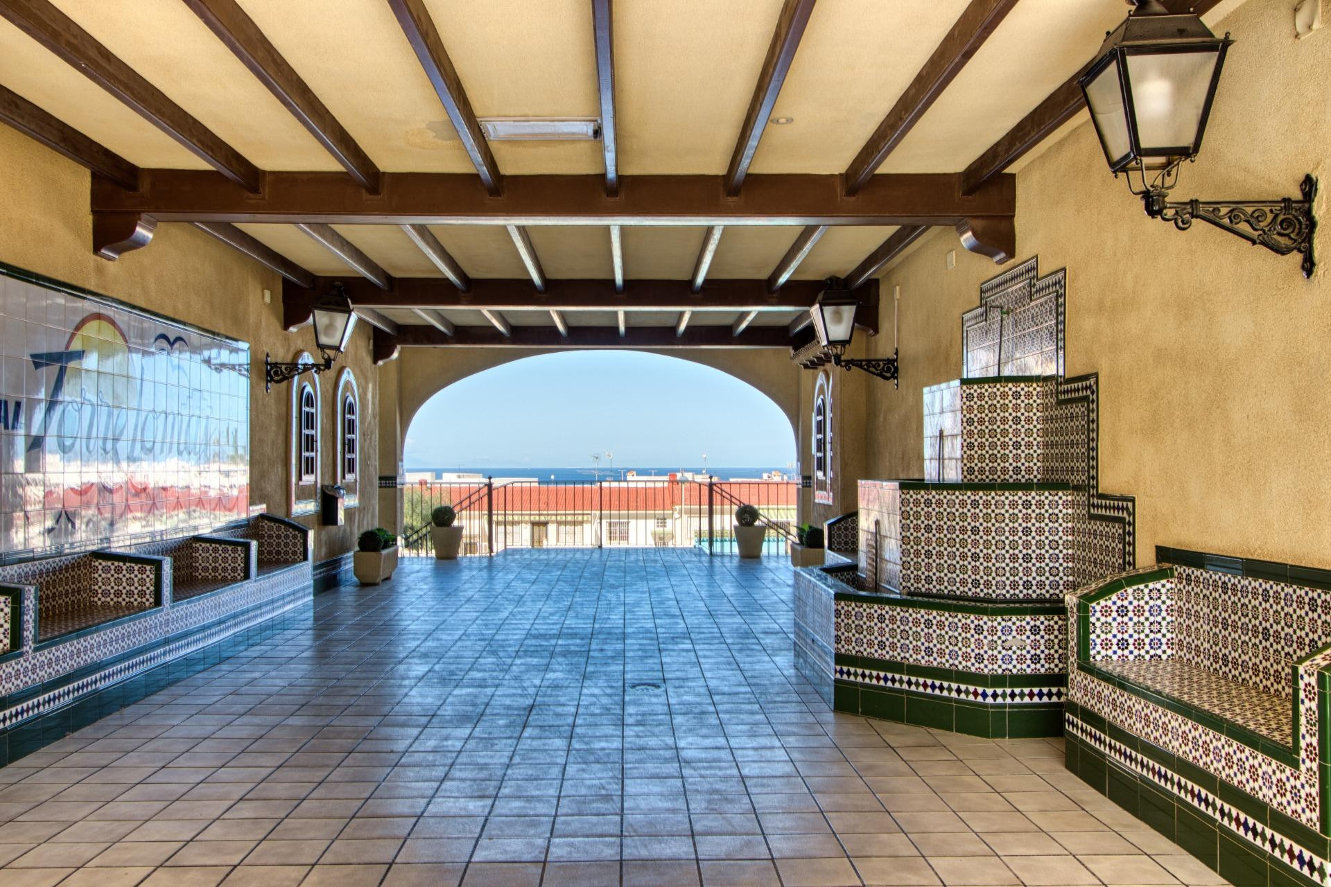 Resale - Apartment / flat - Torrevieja - Torre del moro
