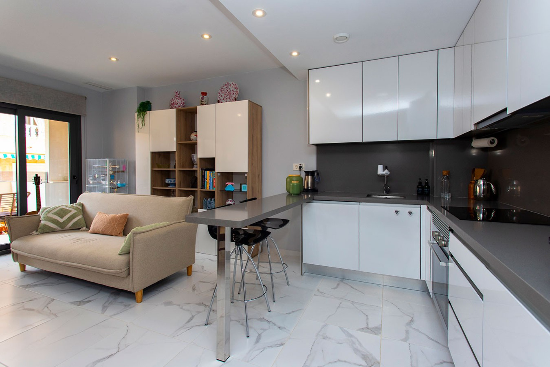 Resale - Apartment / flat - Torrevieja - torrevieja