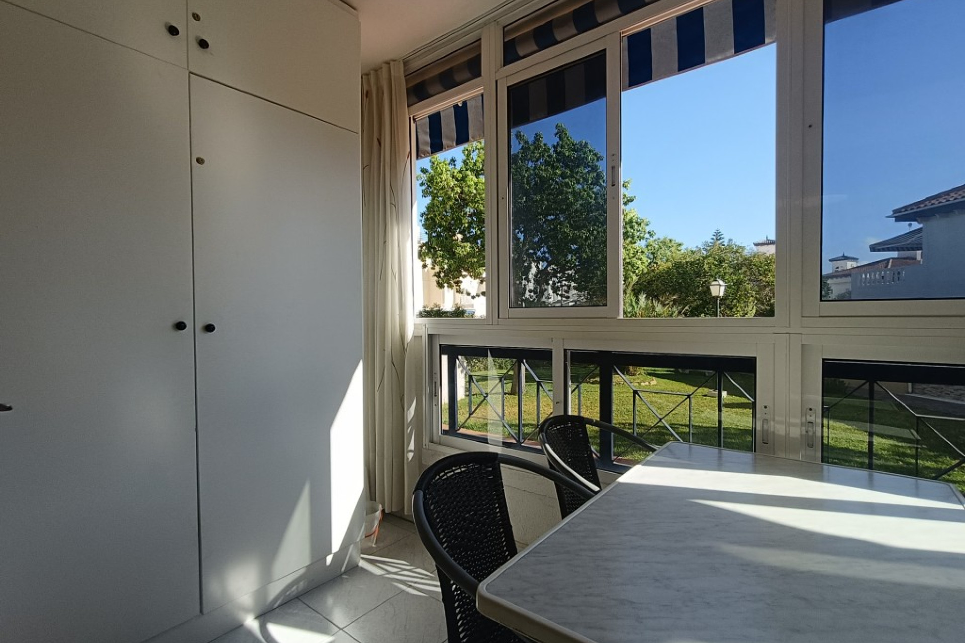 Resale - Apartment / flat - Torrevieja - torrevieja