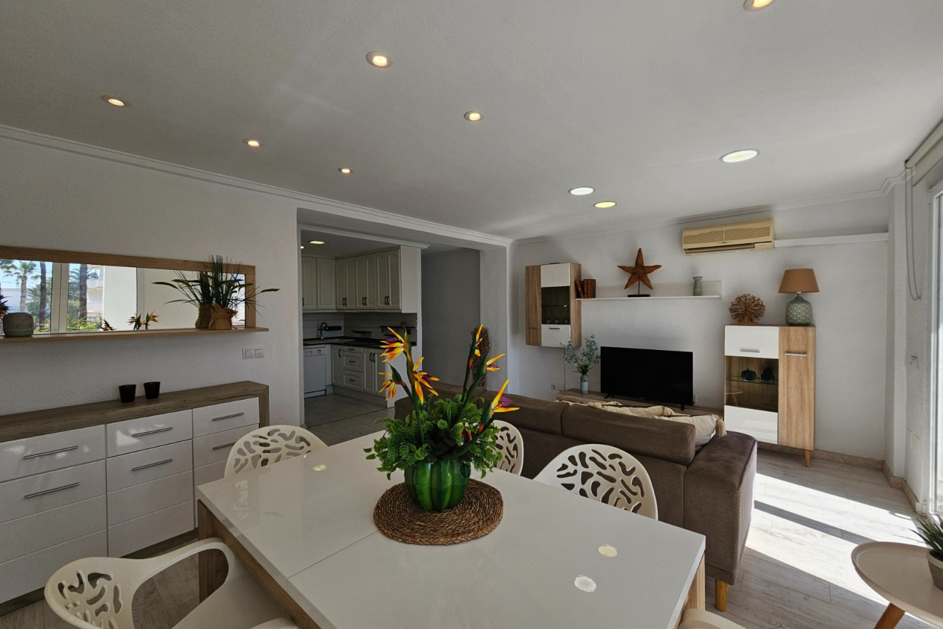 Resale - Apartment / flat - Torrevieja - torrevieja