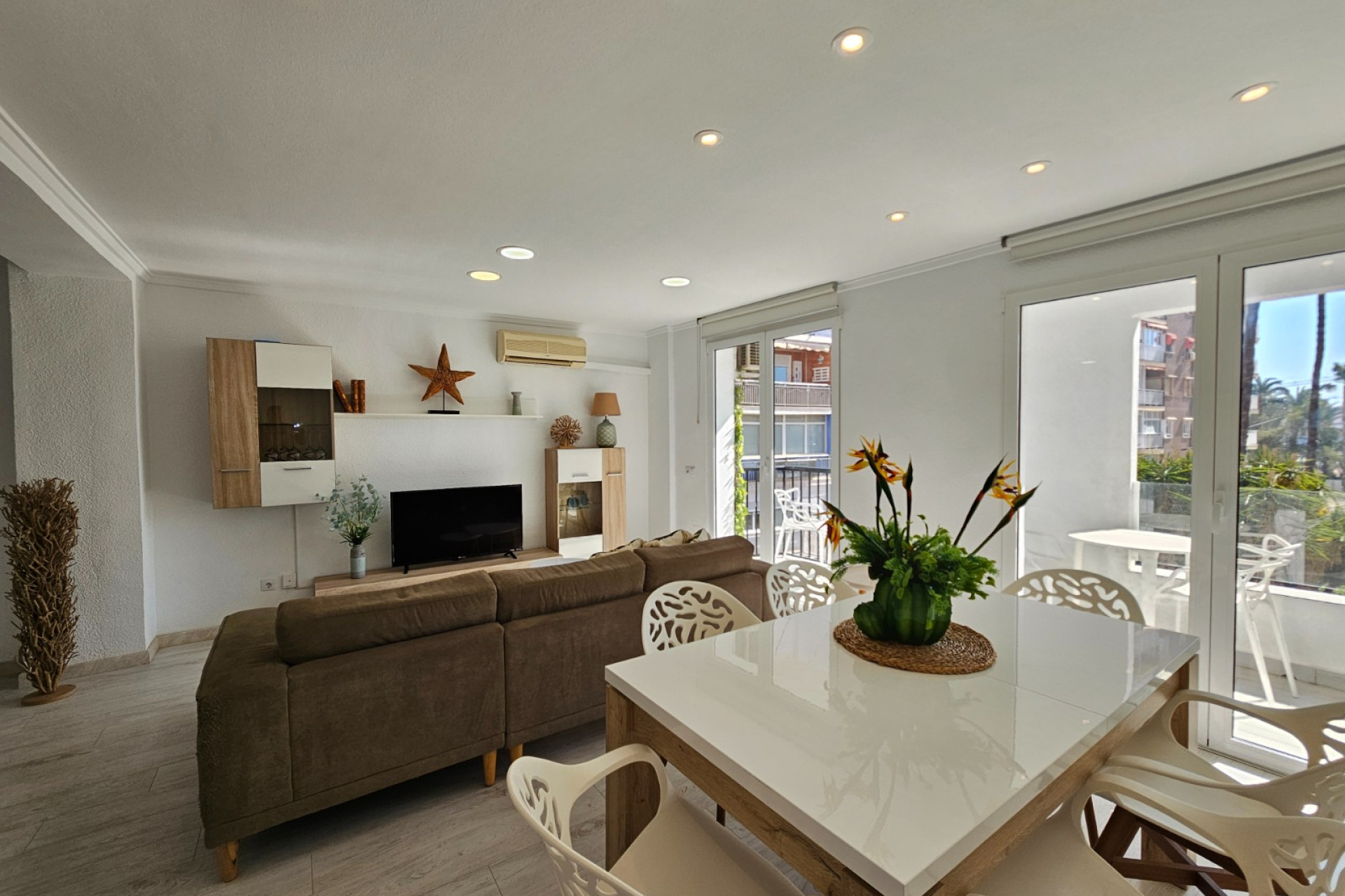 Resale - Apartment / flat - Torrevieja - torrevieja