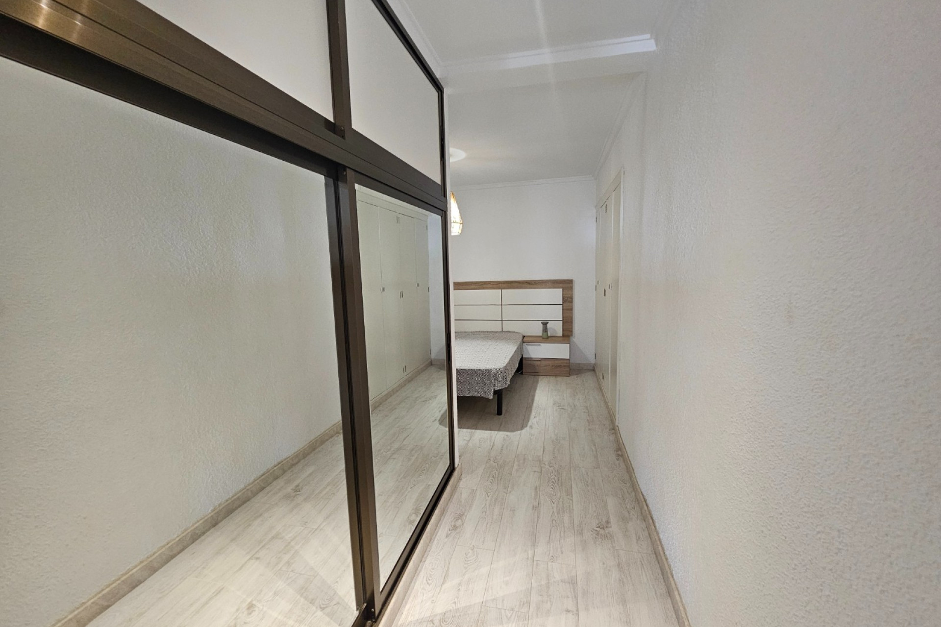 Resale - Apartment / flat - Torrevieja - torrevieja