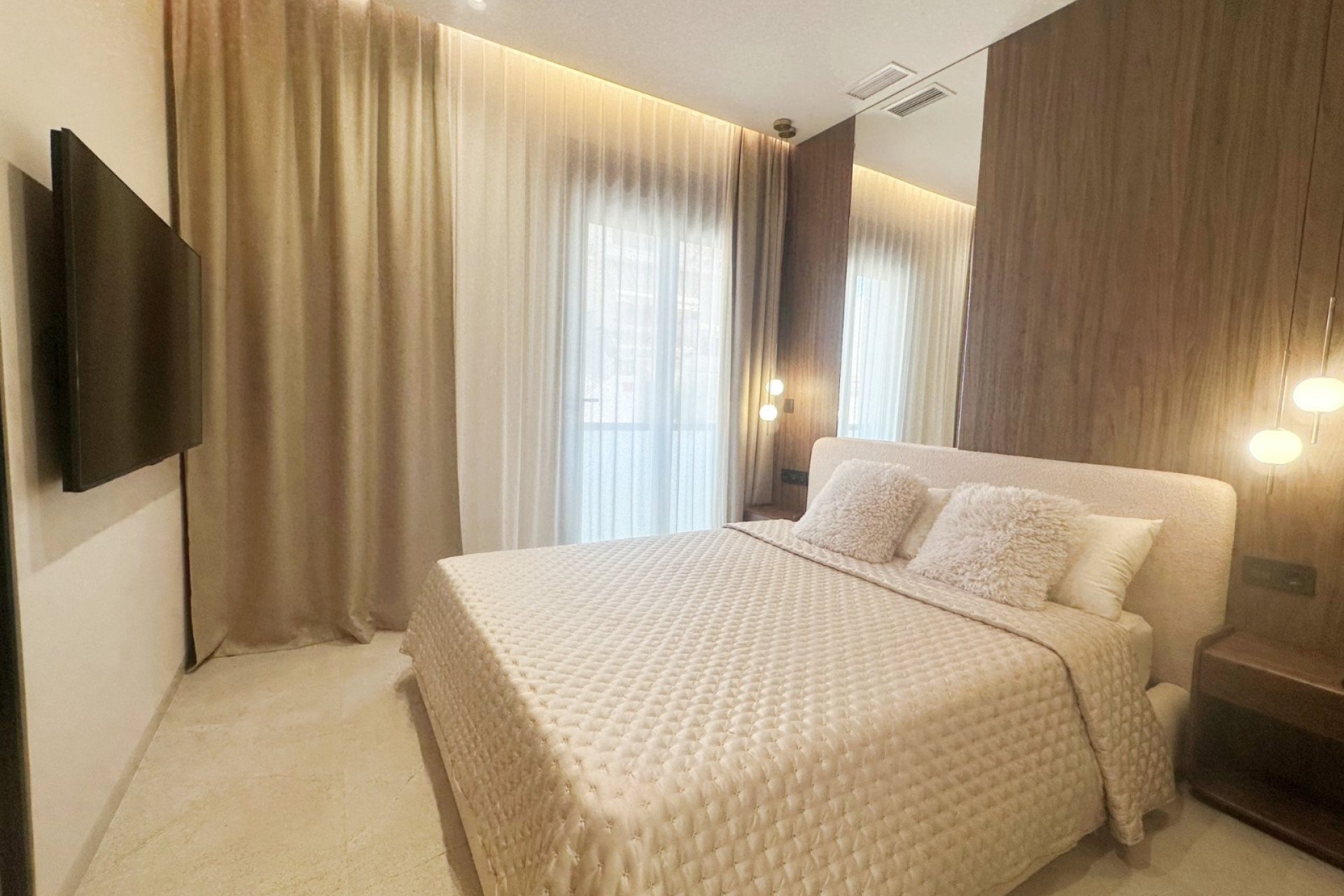 Resale - Apartment / flat - Torrevieja - torrevieja