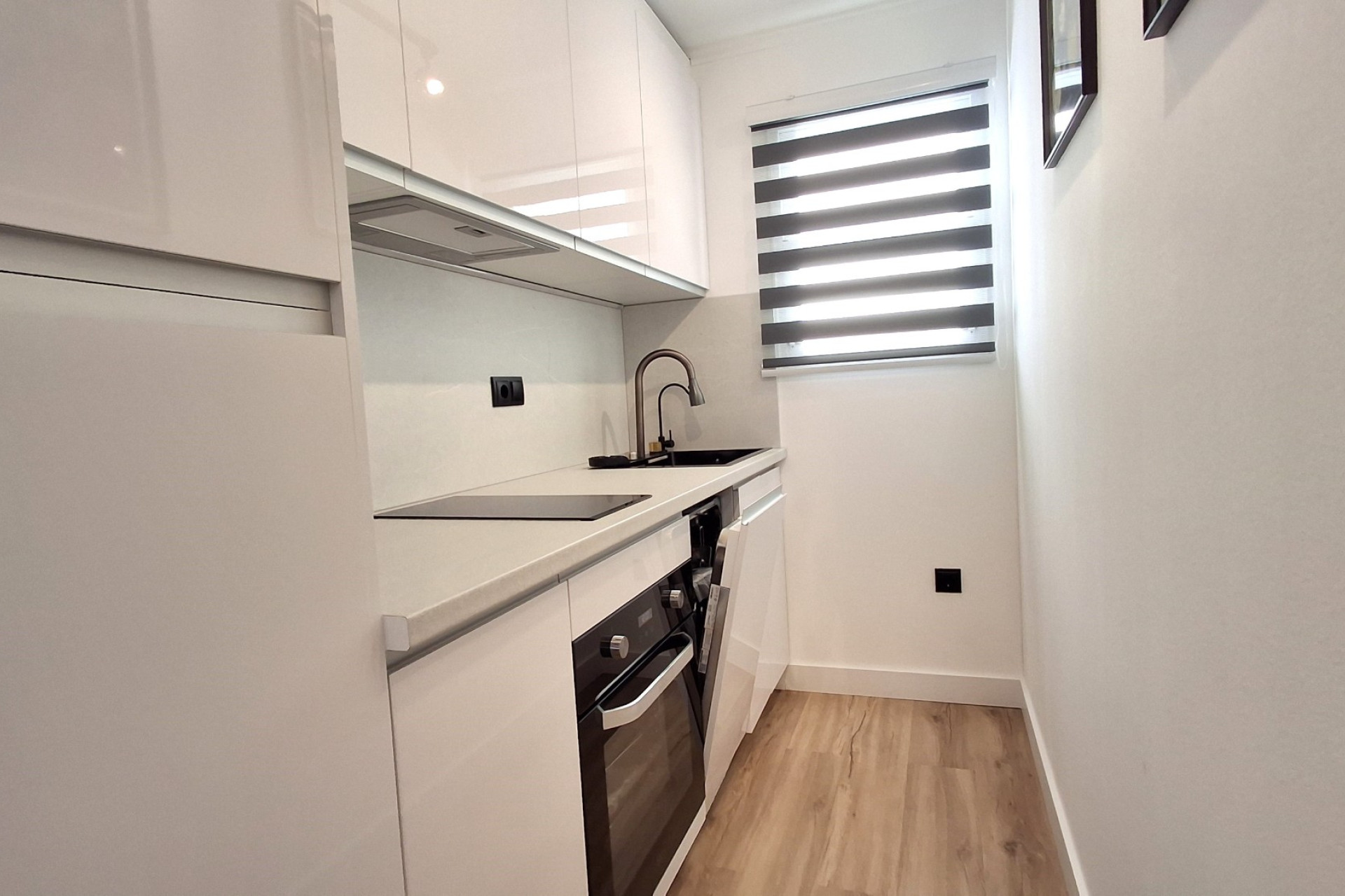 Resale - Apartment / flat - Torrevieja - torrevieja