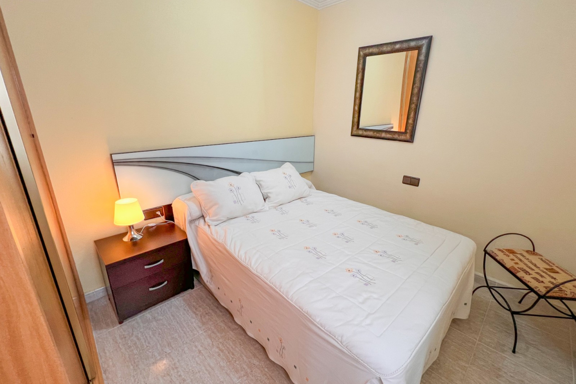 Resale - Apartment / flat - Torrevieja - torrevieja