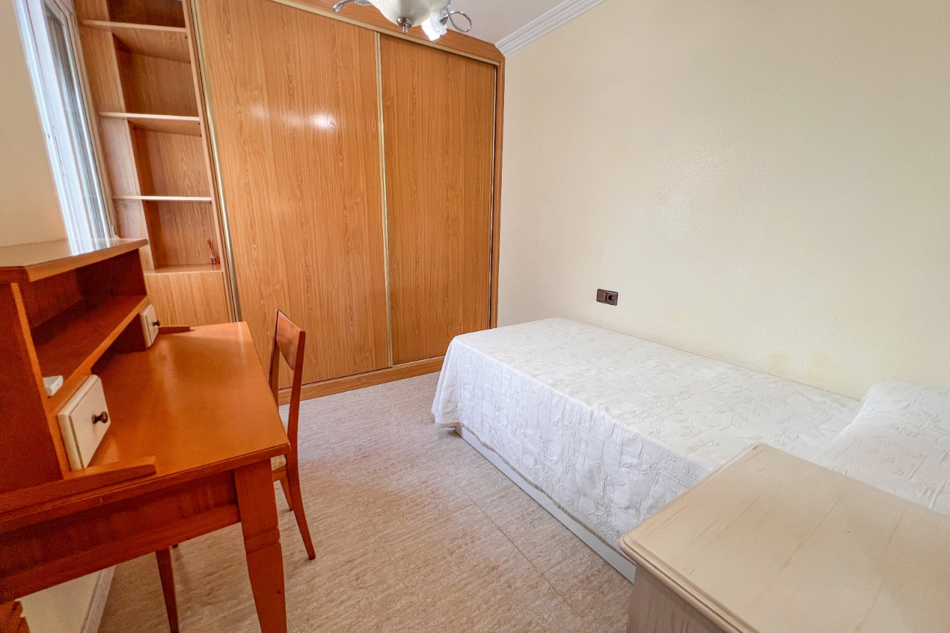 Resale - Apartment / flat - Torrevieja - torrevieja