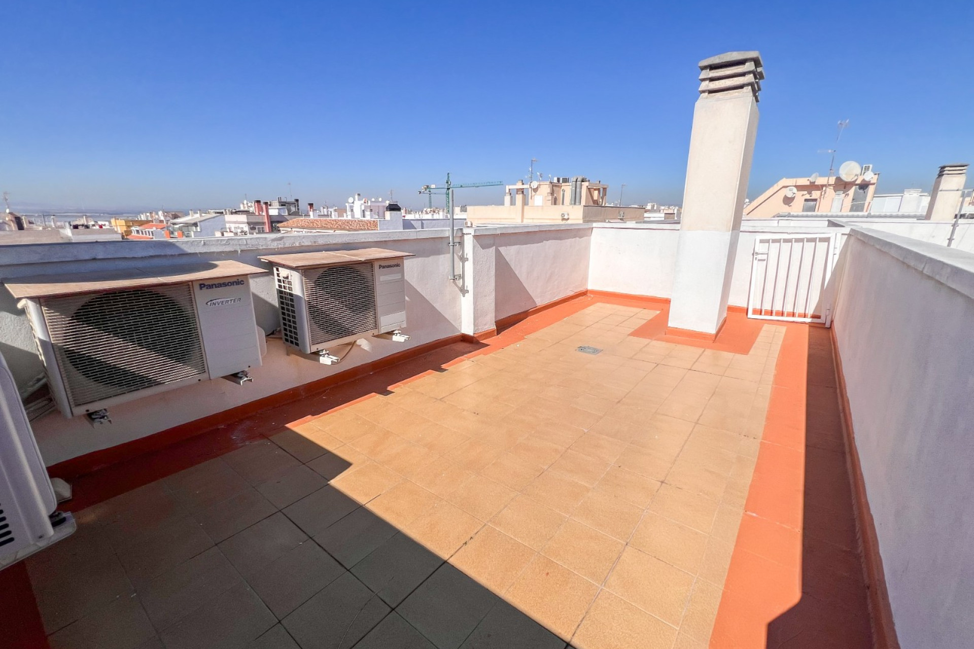 Resale - Apartment / flat - Torrevieja - torrevieja