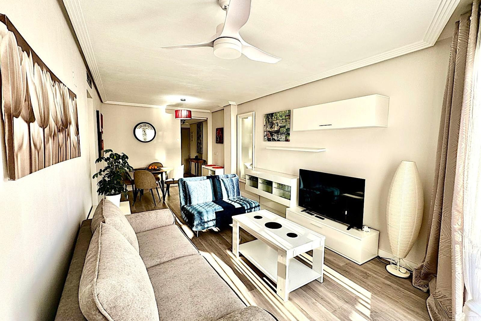 Resale - Apartment / flat - Vergel