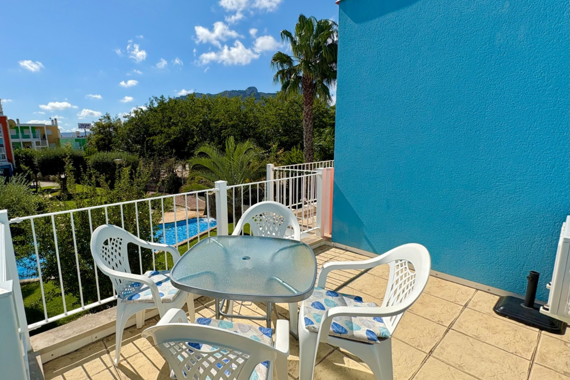 Resale - Apartment / flat - Vergel