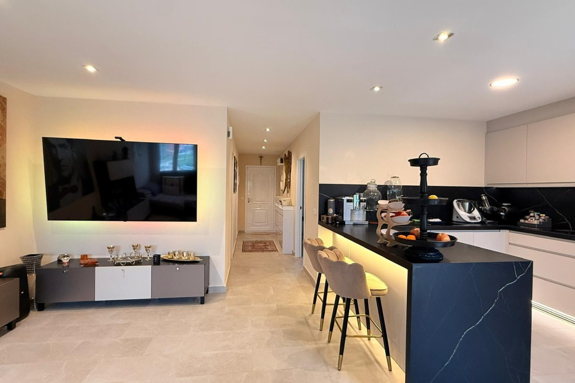 Resale - Apartment / flat - Vergel