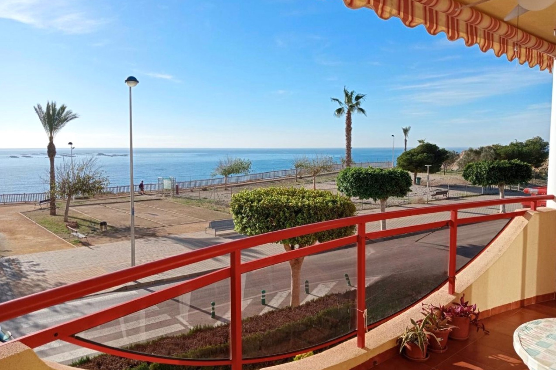 Resale - Apartment / flat - Villajoyosa