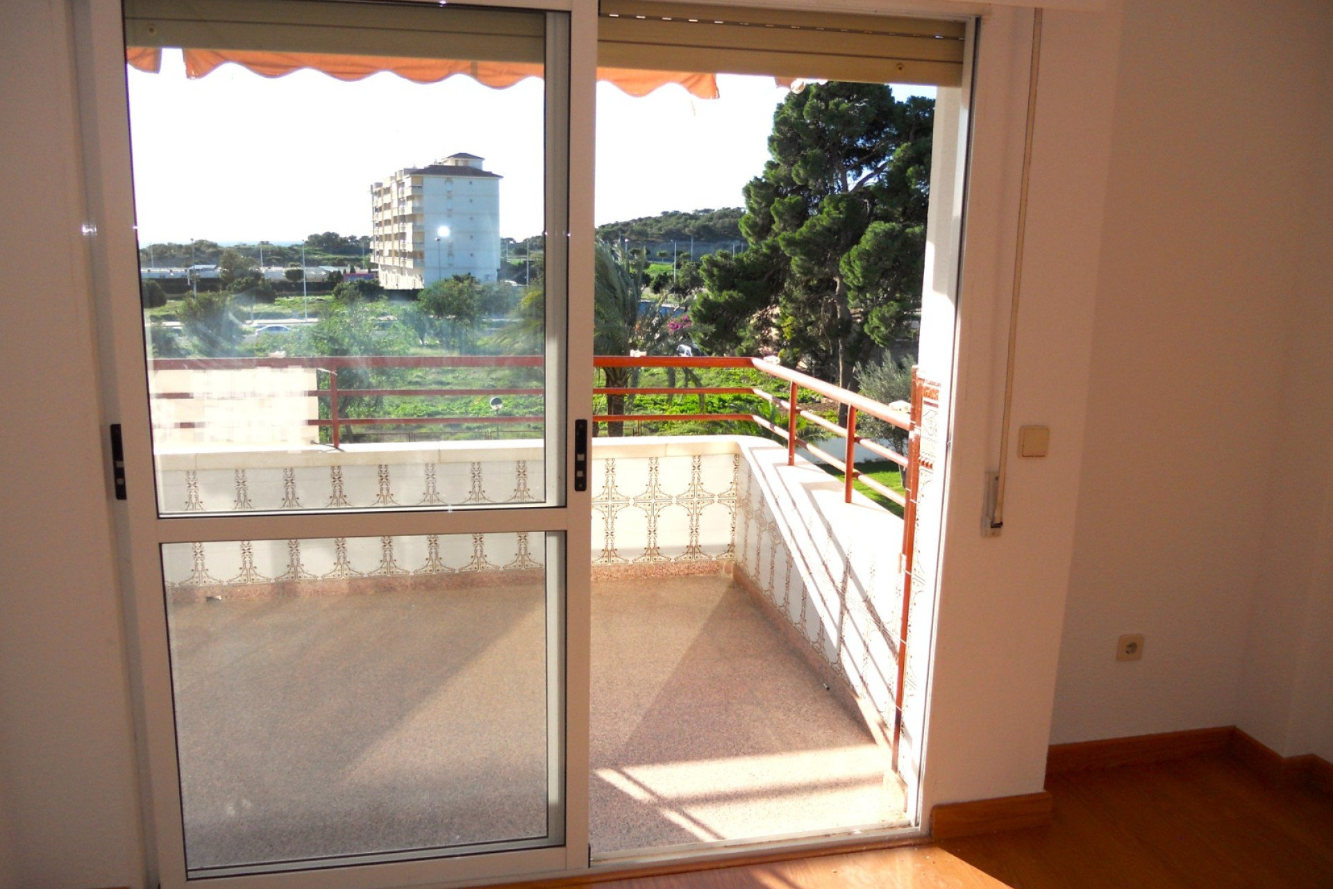 Resale - Apartment / flat - Villajoyosa