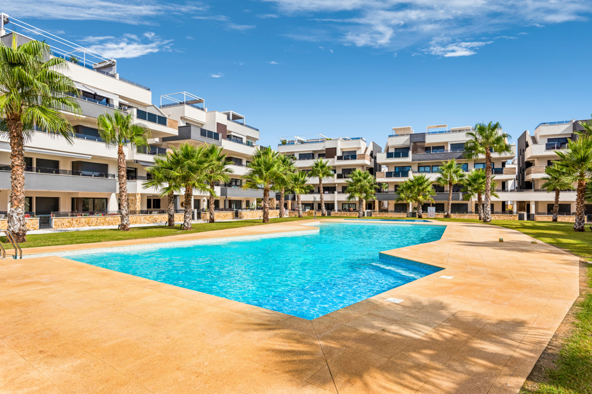 Resale - Apartment / flat - Villamartín - Villamartin