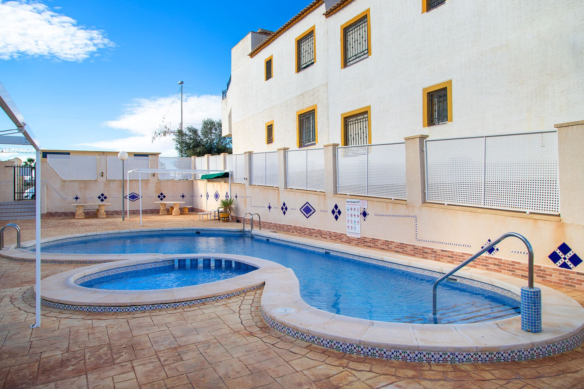 Resale - Apartment / flat - Vistabella Golf