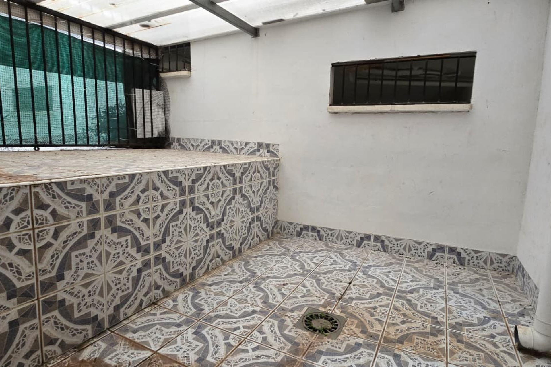 Resale - Apartment / flat - Xirles