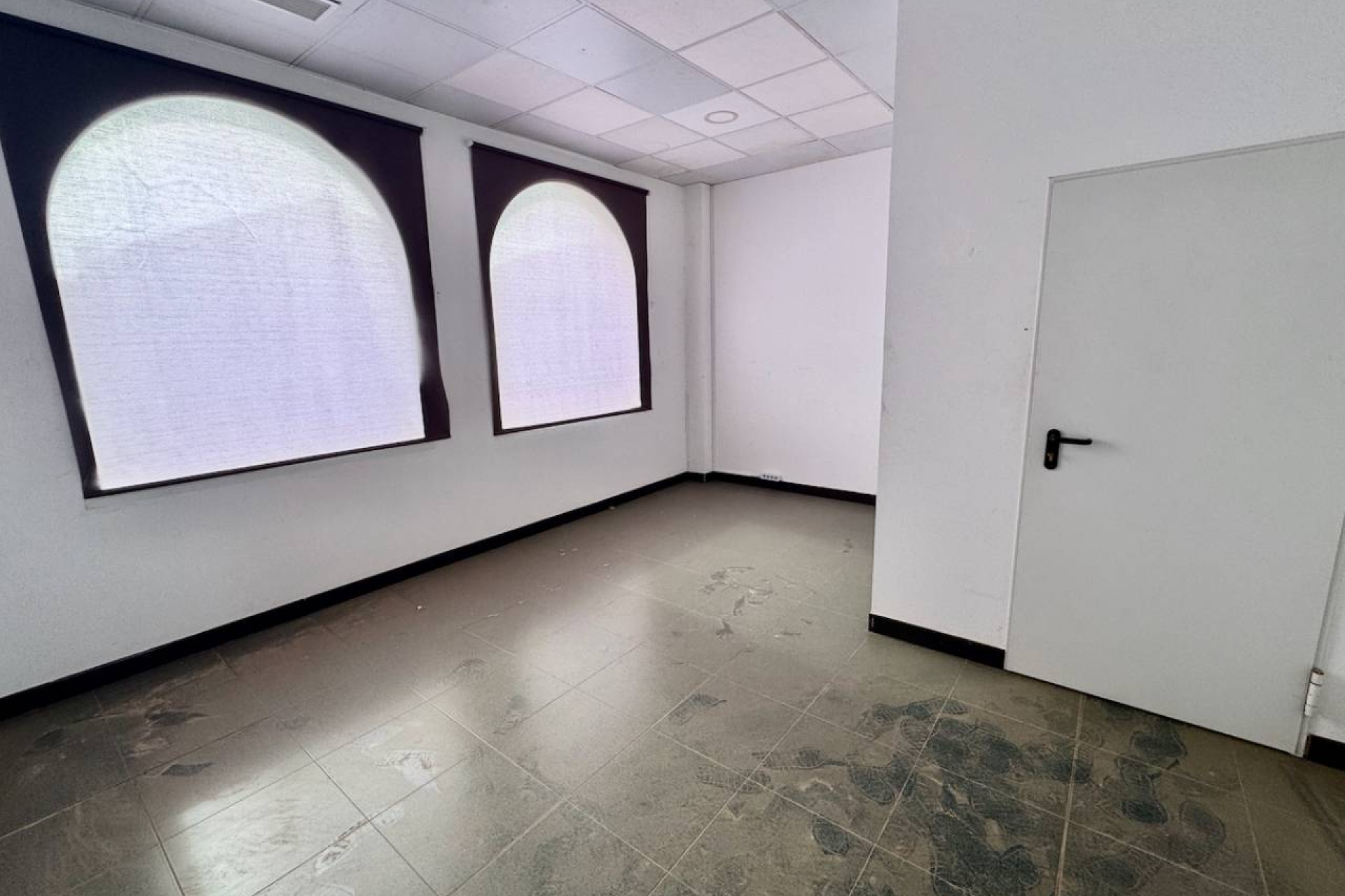 Resale - Commercial - La Finca Golf