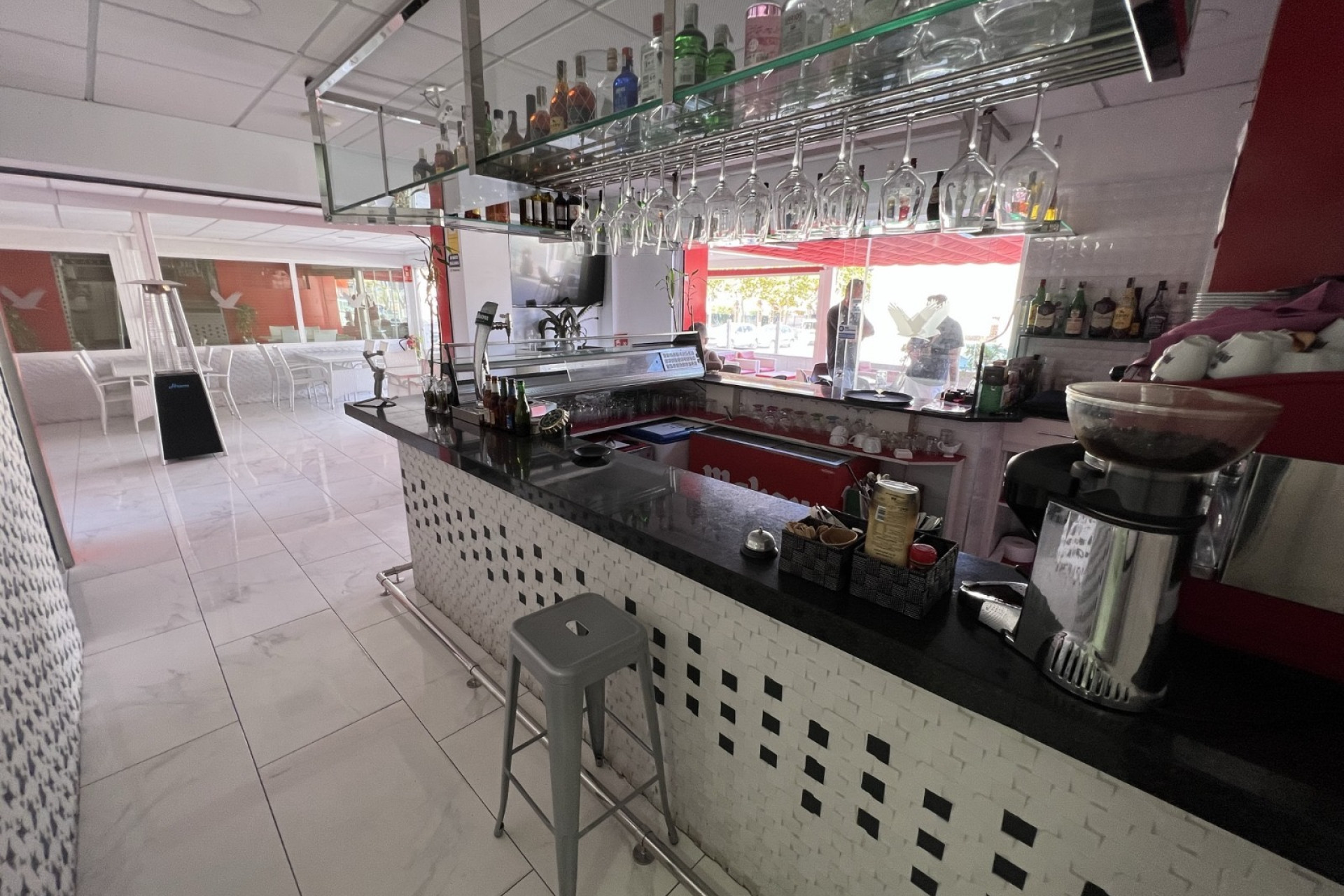 Resale - Commercial - Torrevieja - Costa Blanca Sur