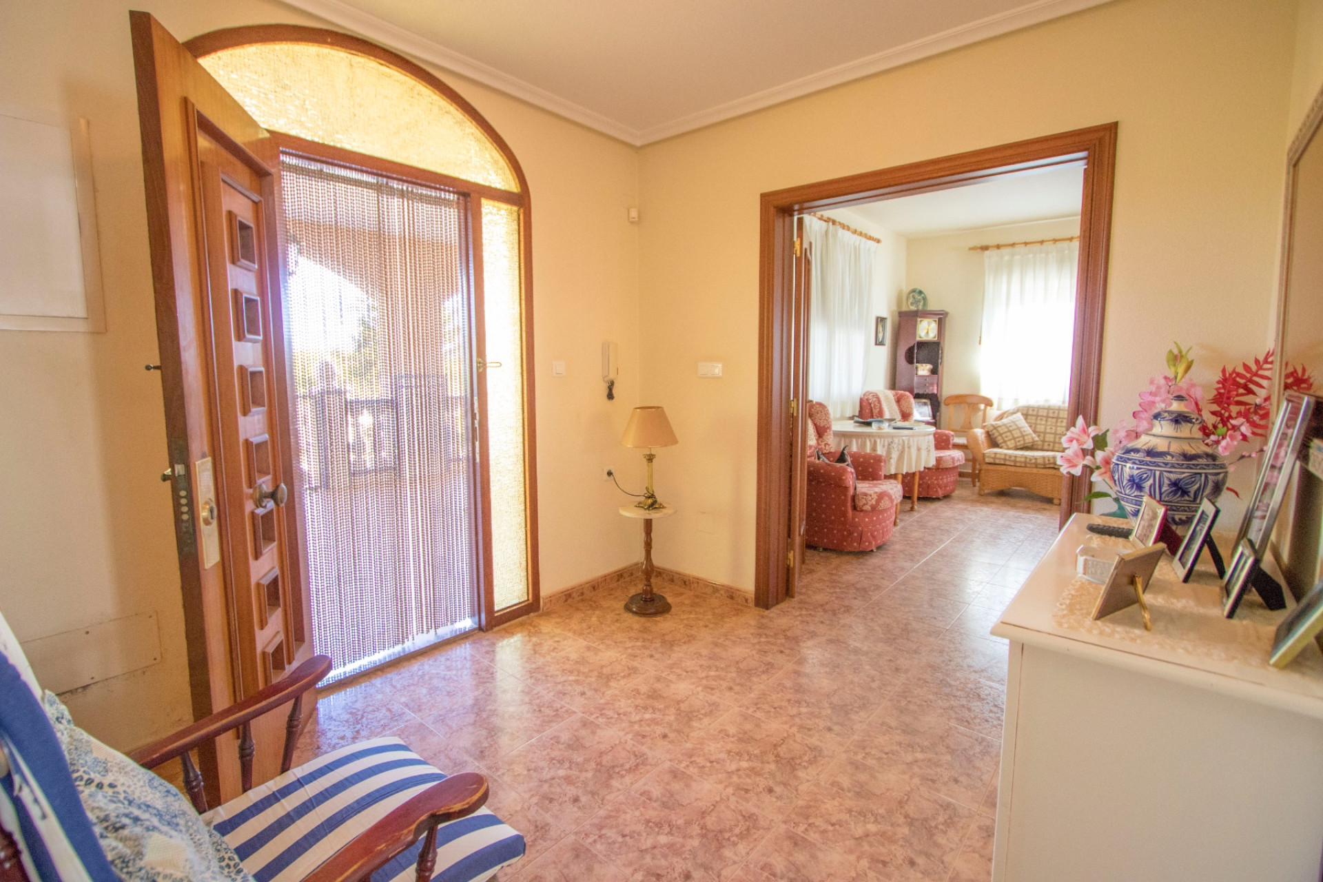 Resale - Finca / Country Property - Alicante