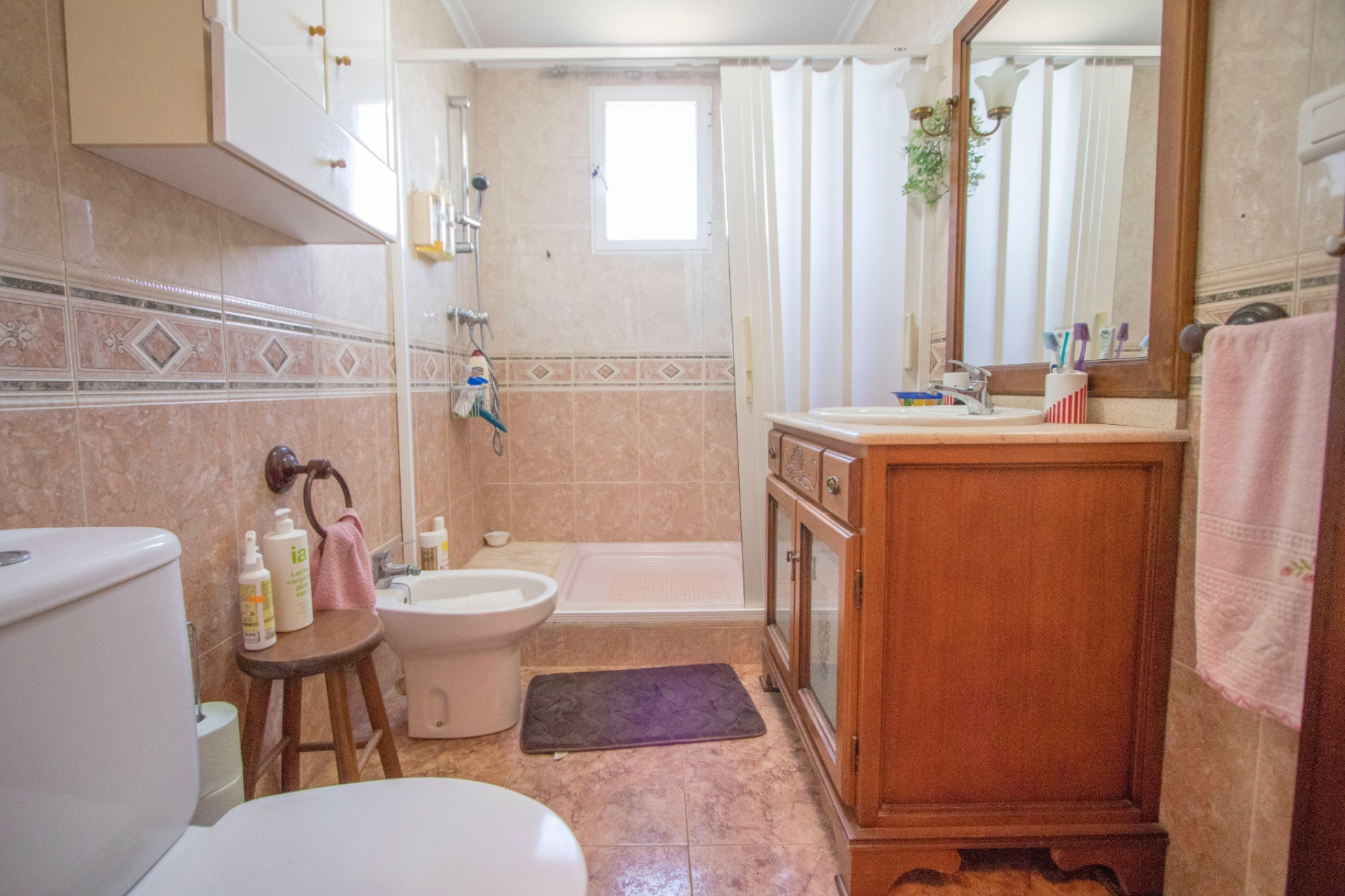 Resale - Finca / Country Property - Alicante