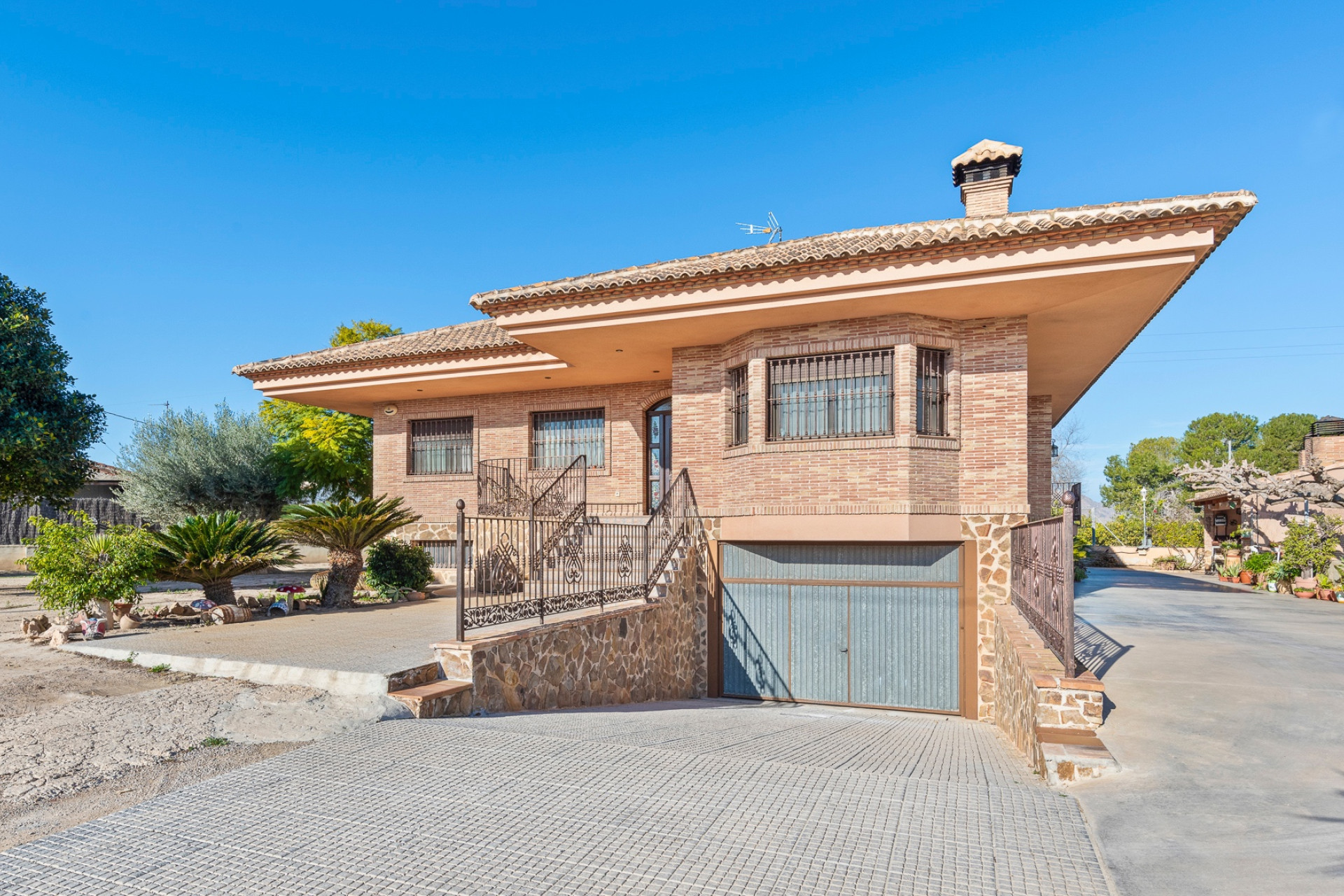 Resale - Finca / Country Property - Beniel - Carretera de Beniel