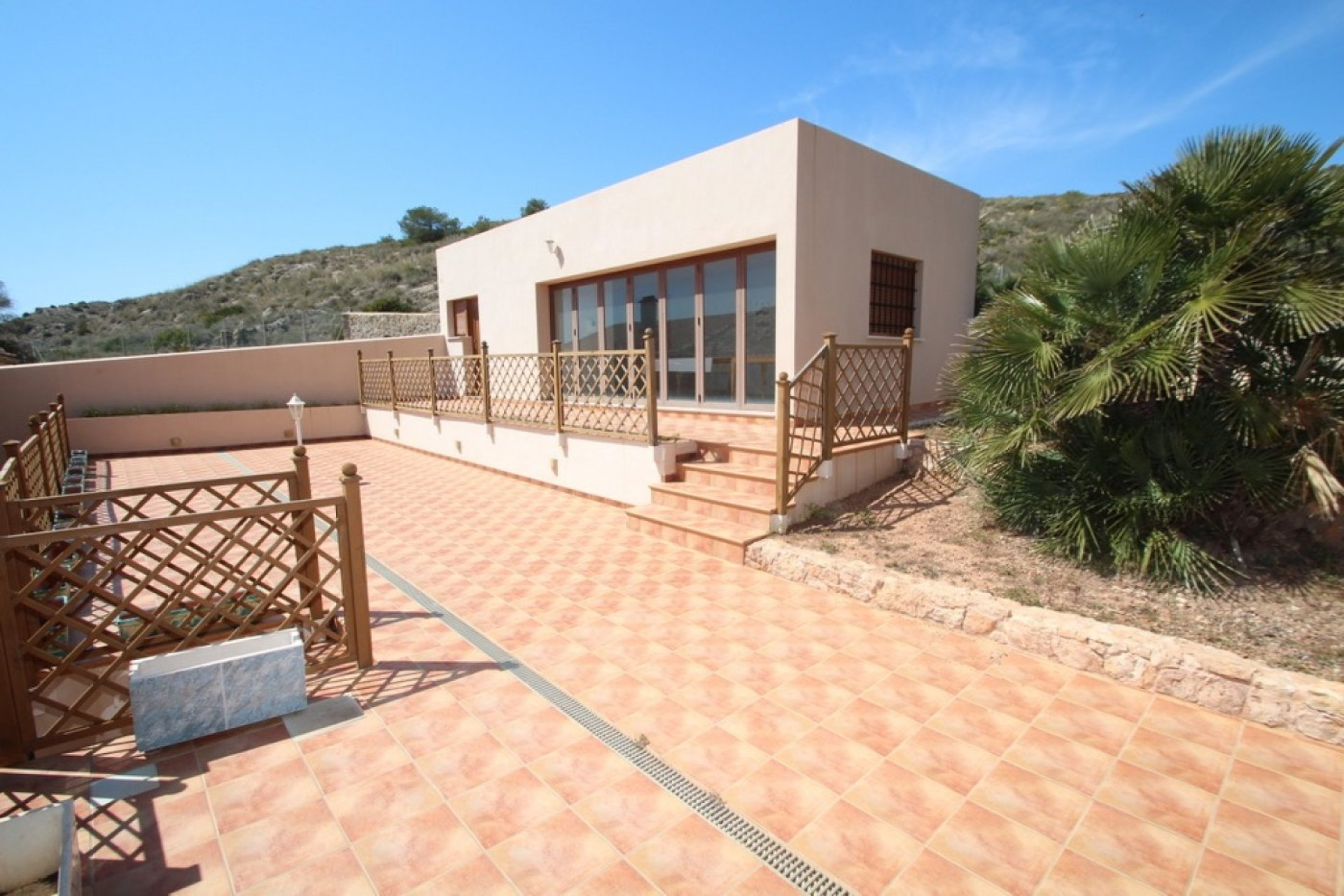 Resale - Finca / Country Property - Cartagena - La Manga del Mar Menor