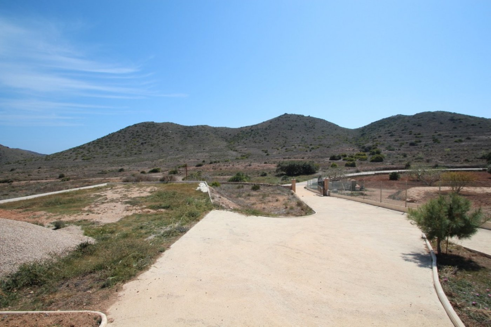 Resale - Finca / Country Property - Cartagena - La Manga del Mar Menor