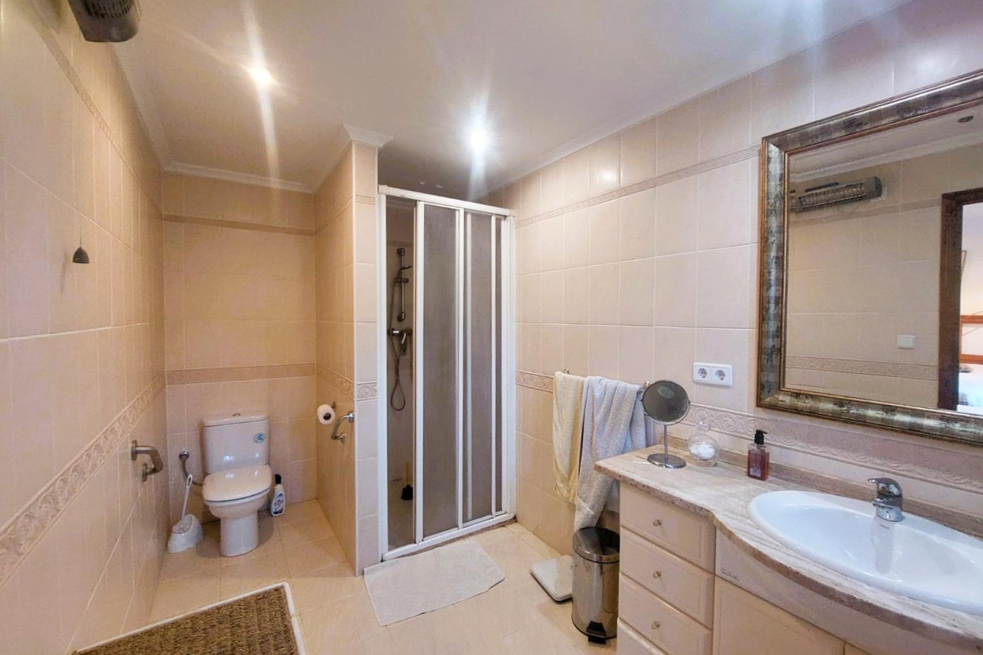 Resale - Finca / Country Property - La Marina