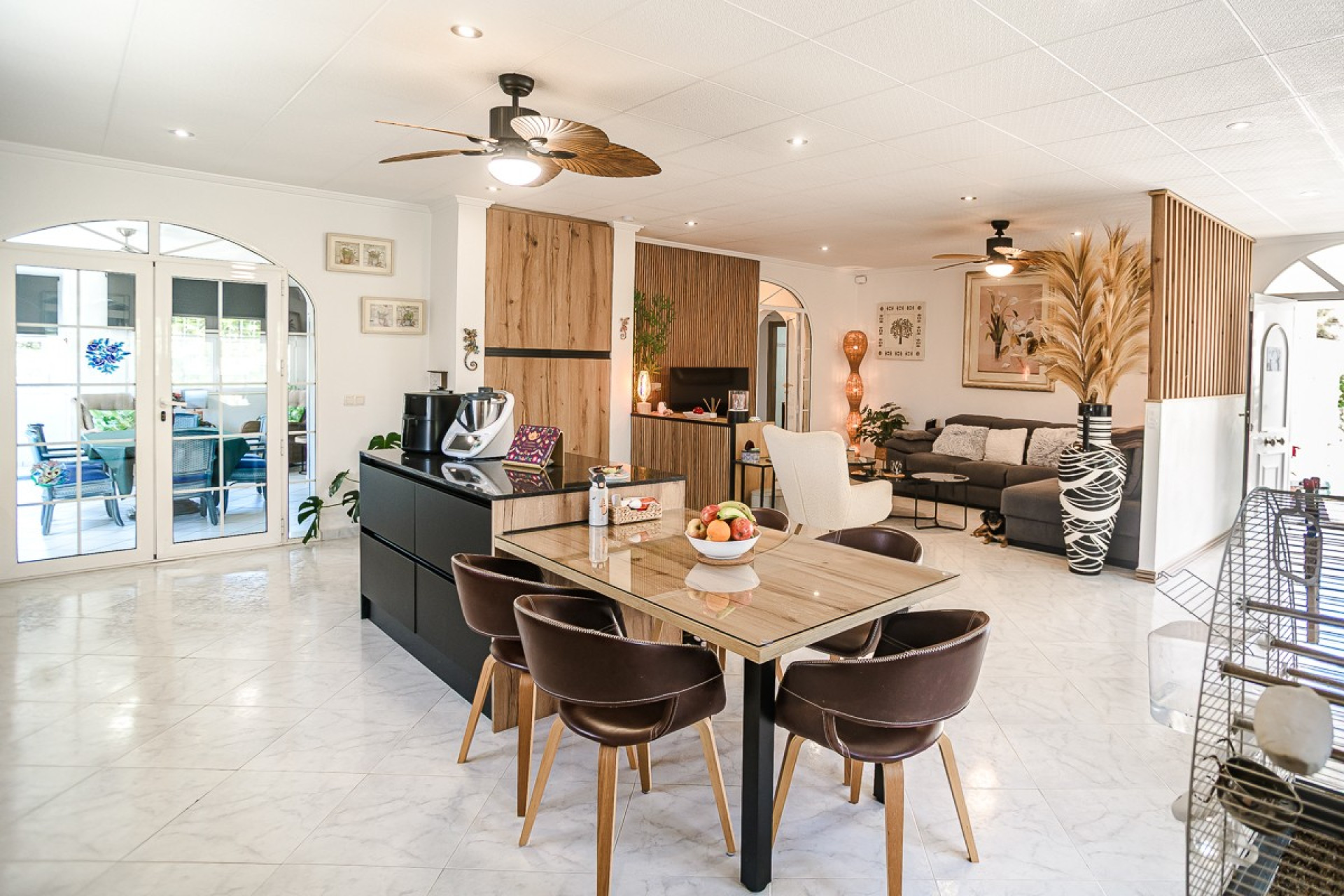 Resale - Finca / Country Property - La Marina