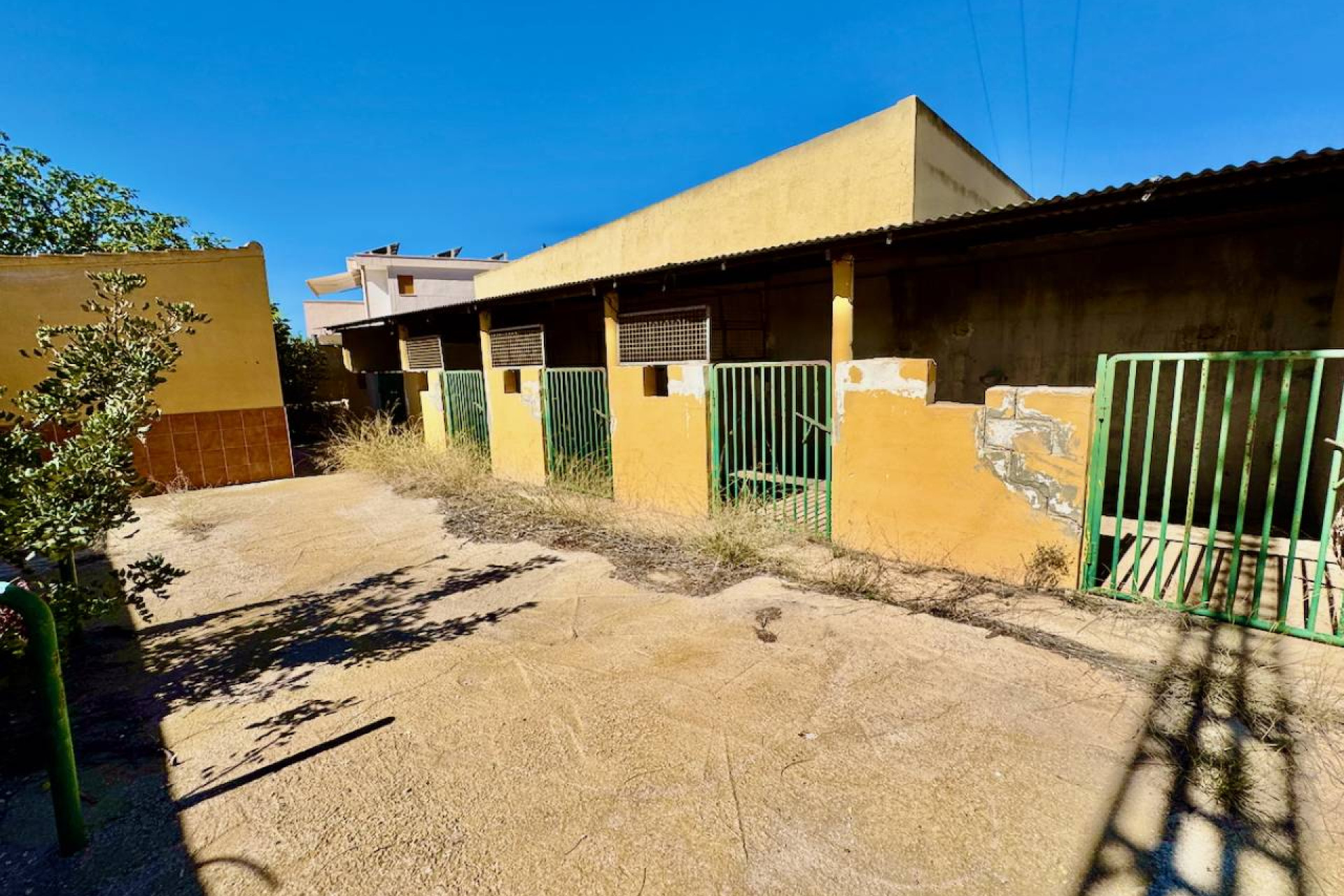 Resale - Finca / Country Property - Los Montesinos