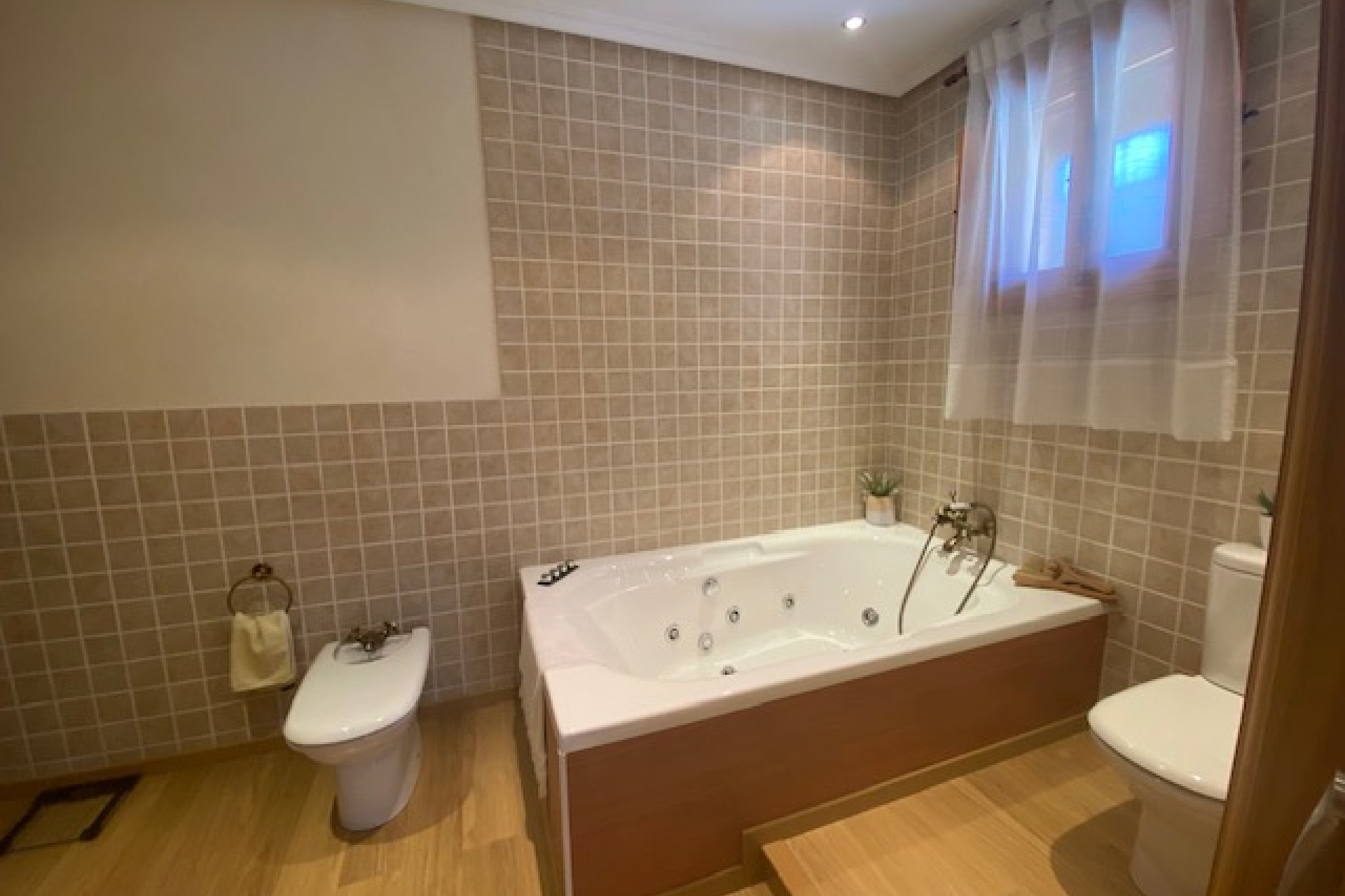 Resale - Finca / Country Property - Murcia