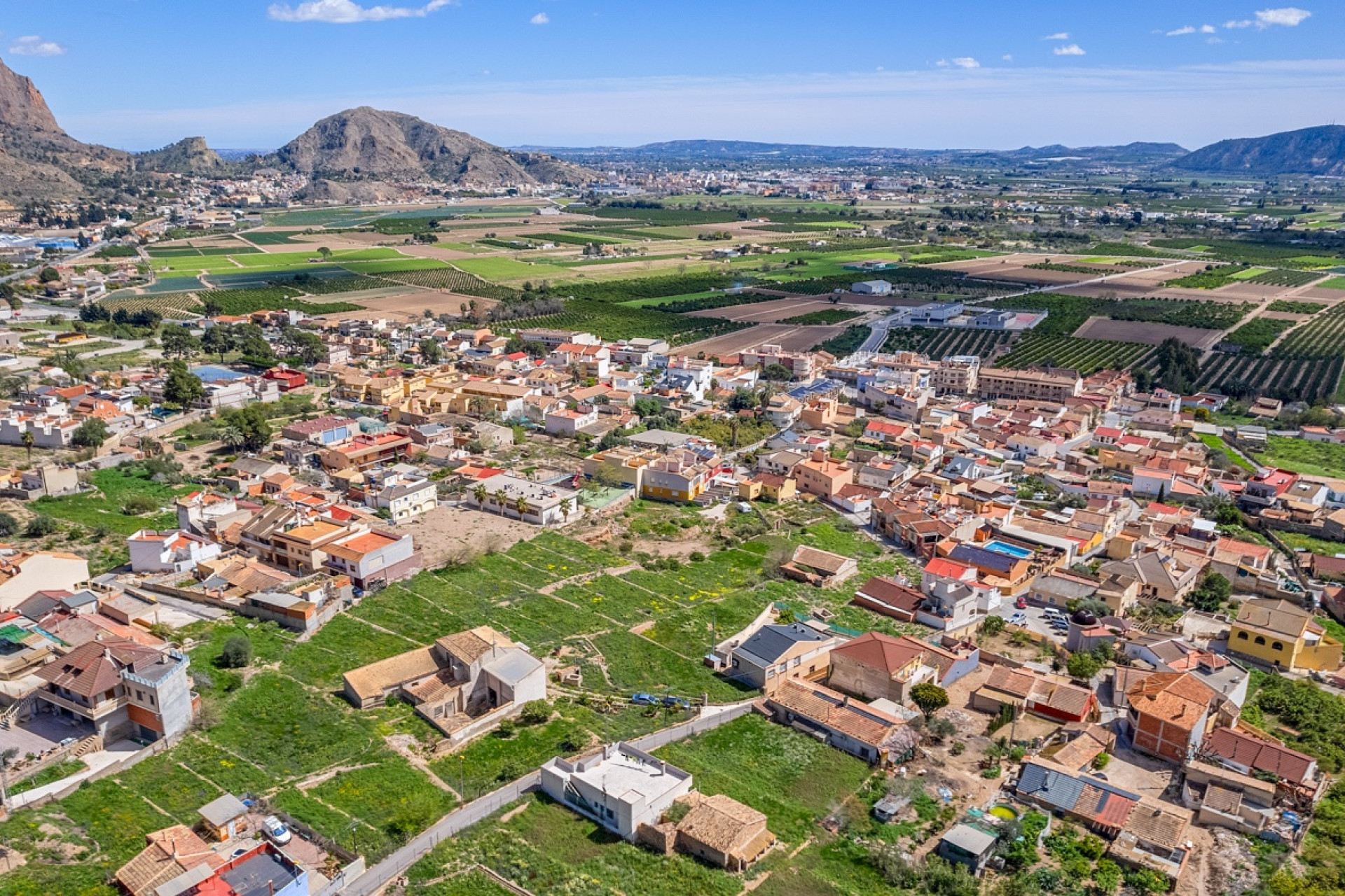 Resale - Finca / Country Property - Orihuela