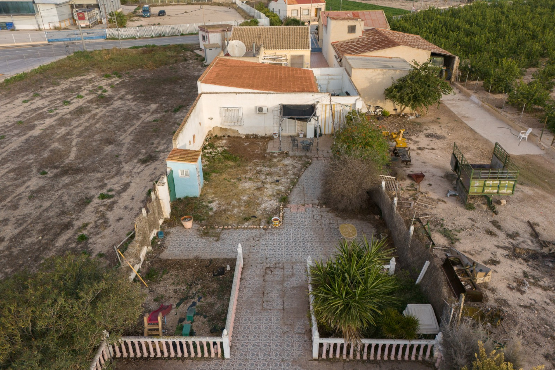 Resale - Finca / Country Property - Orihuela