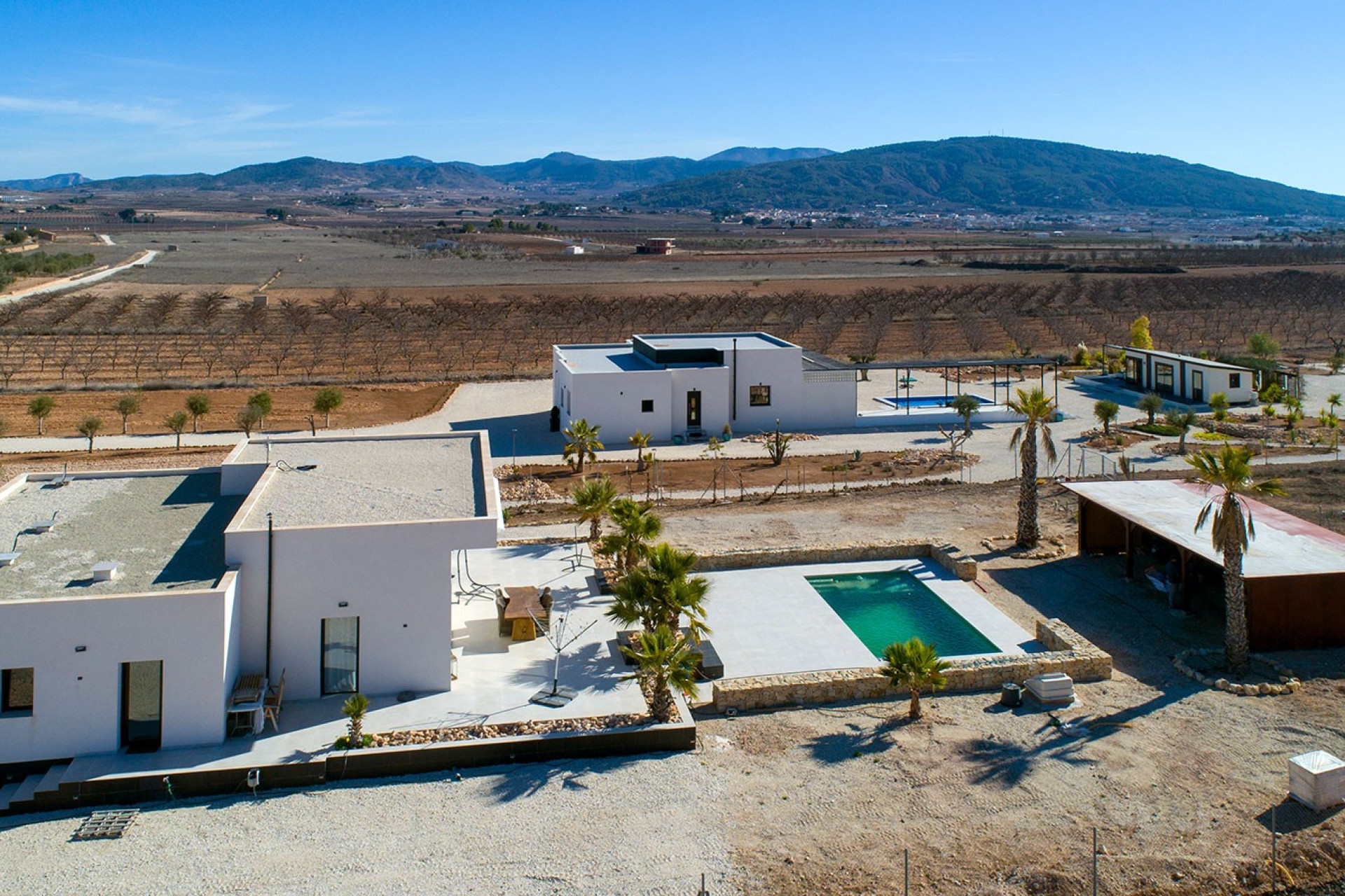 Resale - Finca / Country Property - Pinoso - Campo