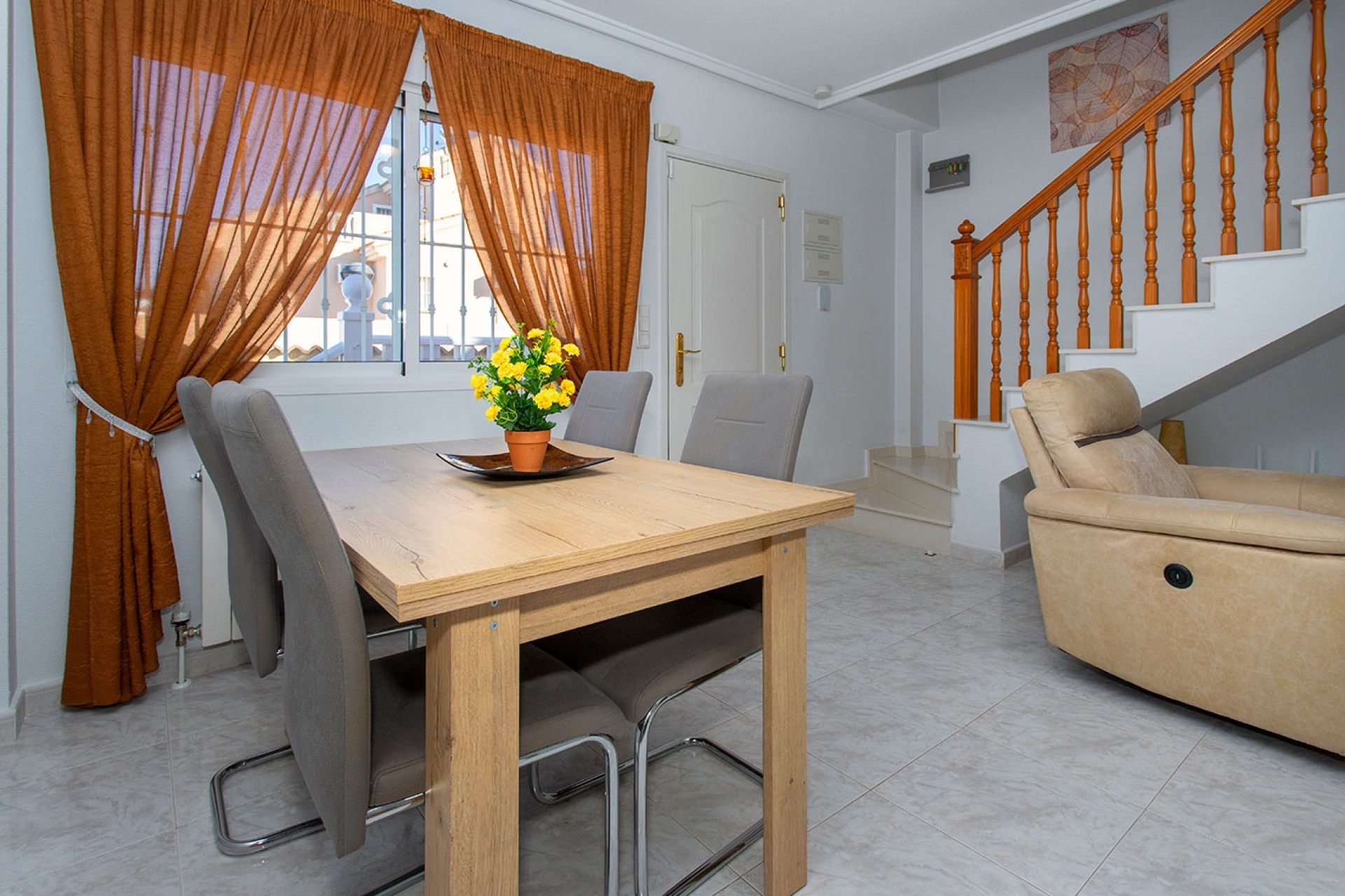 Resale - Finca / Country Property - Rojales - Pueblo