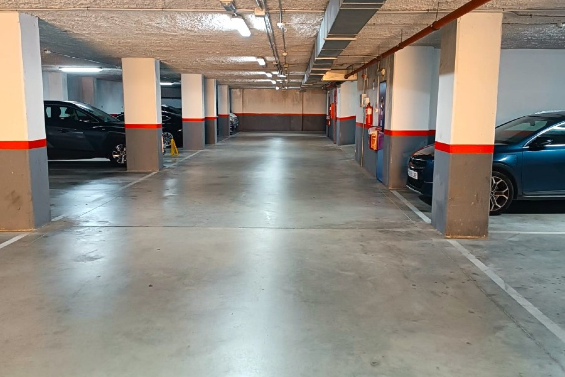 Resale - Parking - Villajoyosa - Cala de Villajoyosa