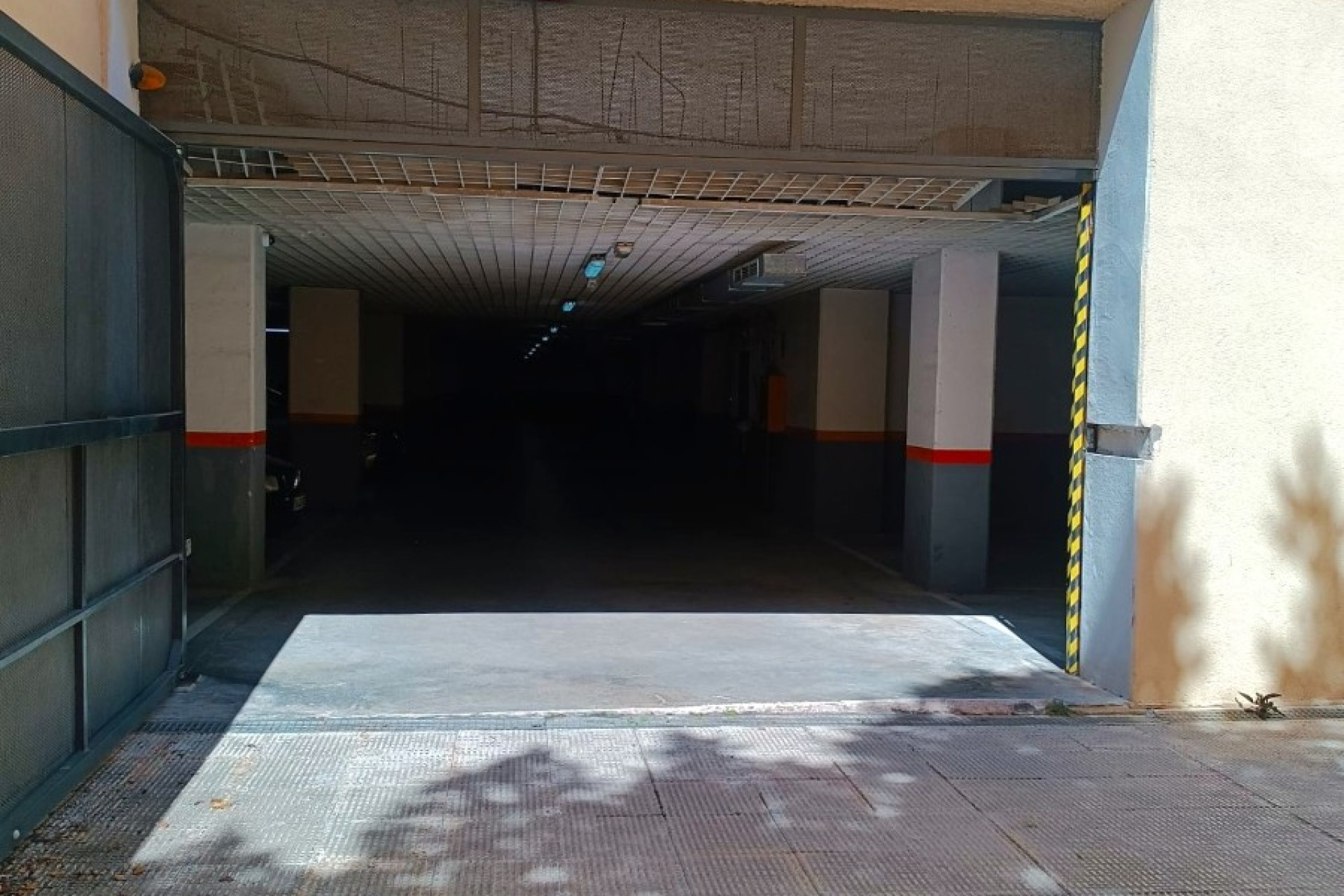 Resale - Parking - Villajoyosa - Cala de Villajoyosa