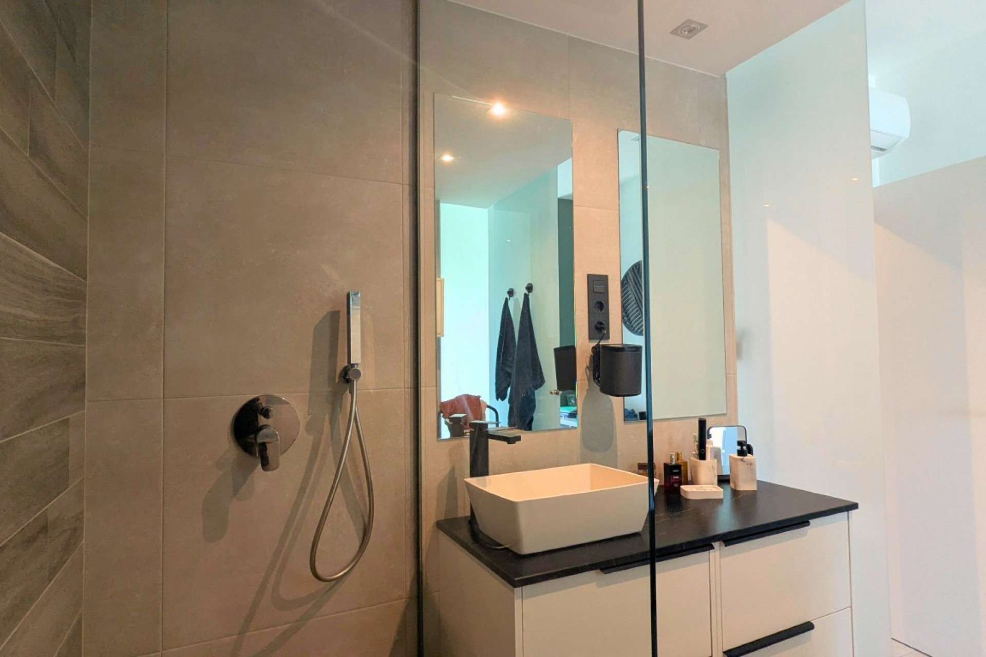 Resale - Penthouse - El Raso