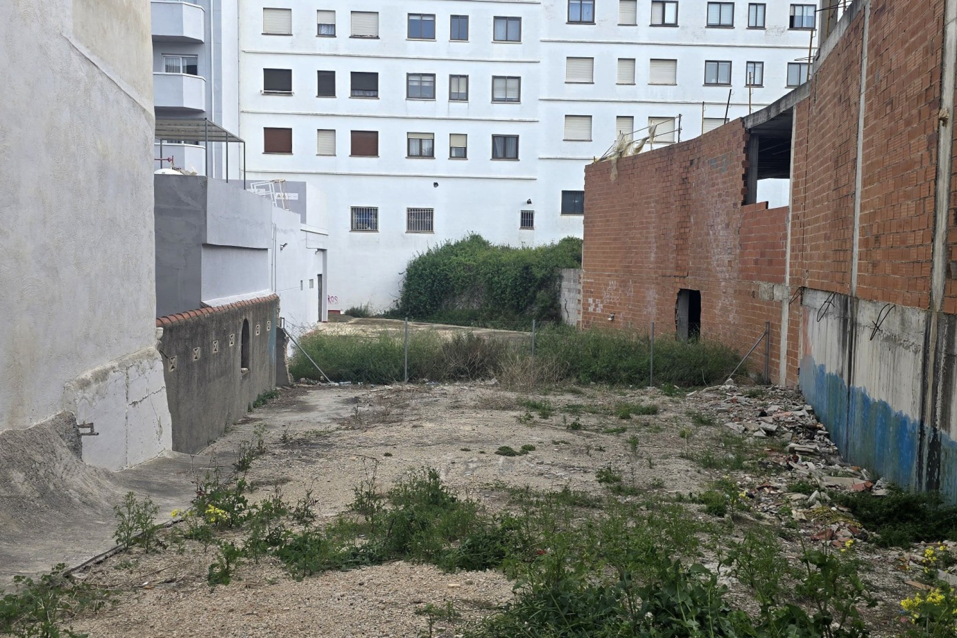 Resale - Plot / Land - Benissa