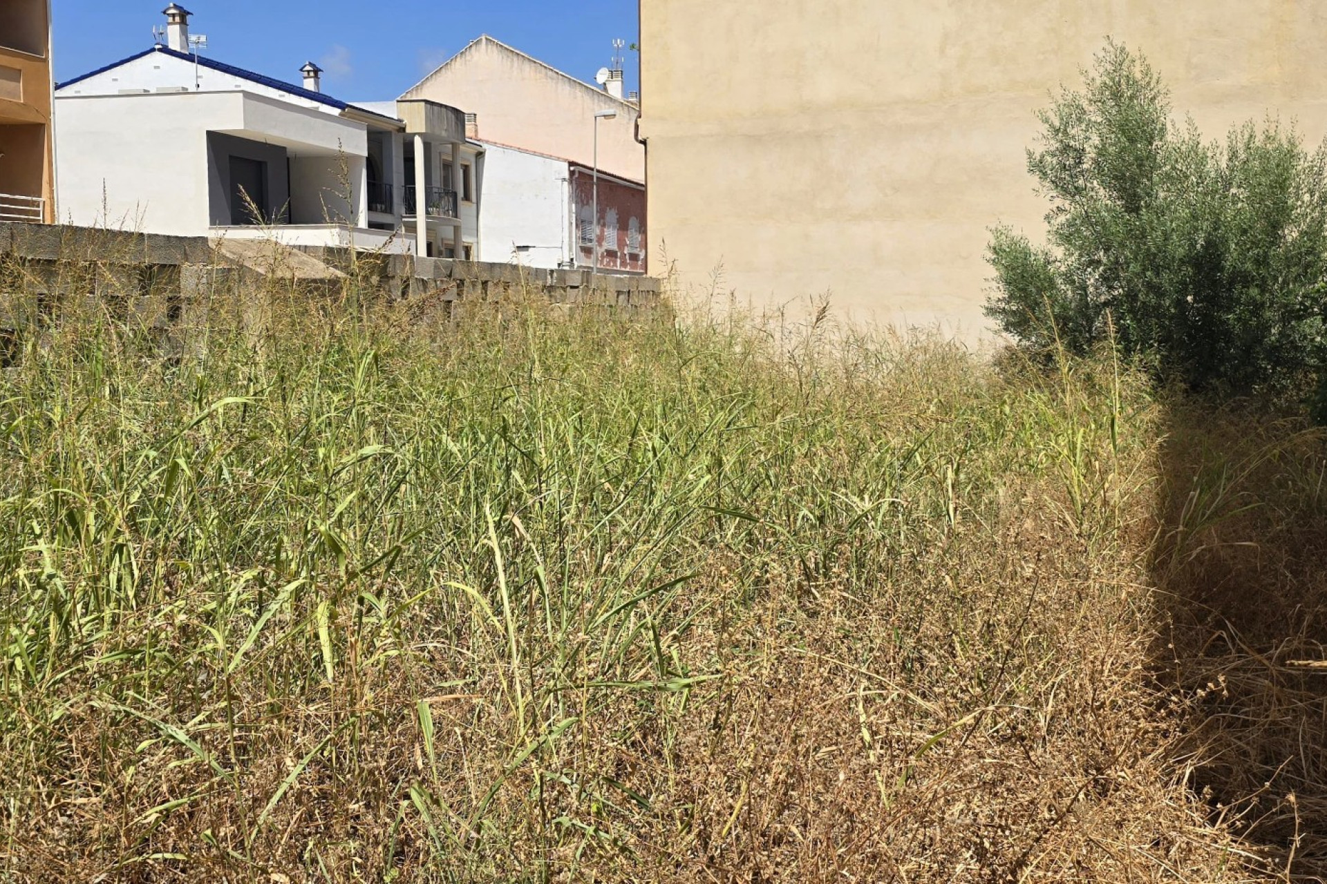 Resale - Plot / Land - Miramar