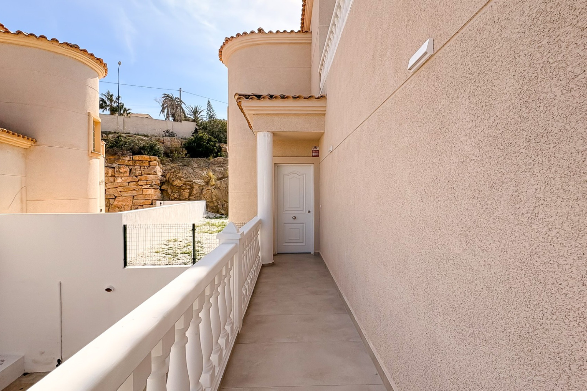 Resale - Semi-detached villa - El Campello - Pueblo Acantilado - Venta Lanuza