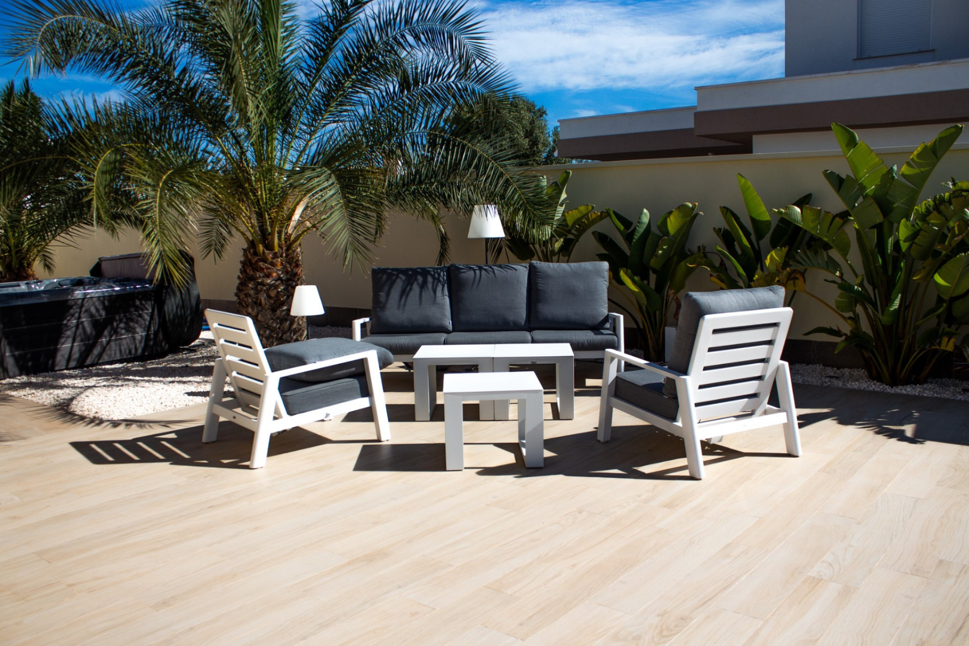 Resale - Semi-detached villa - Torrevieja - La Siesta - El Salado -  Torreta
