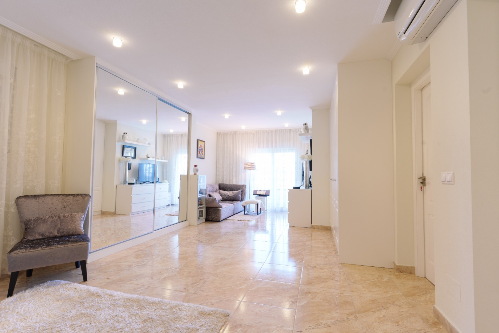 Resale - Semi-detached villa - Torrevieja - Los Balcones