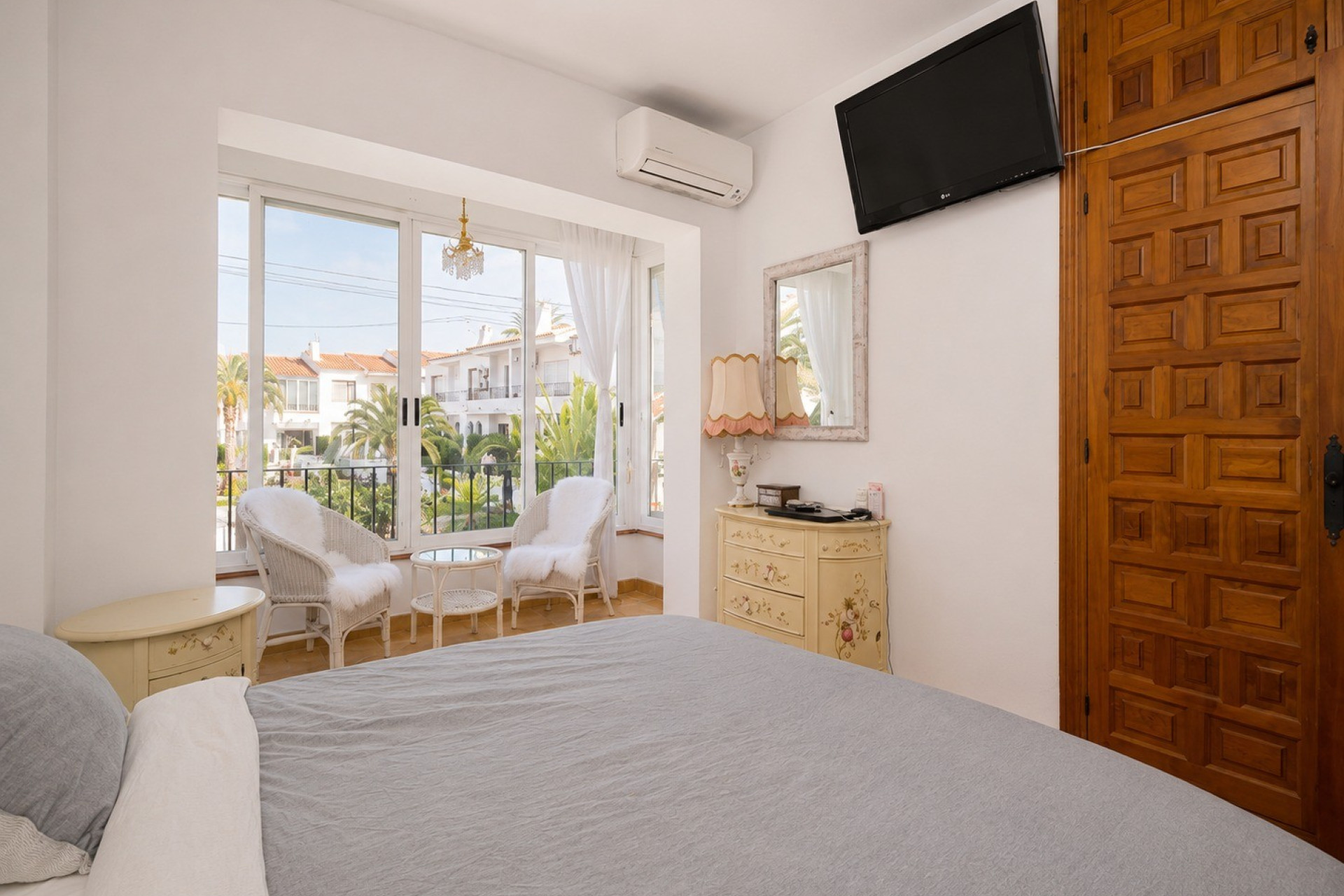 Resale - Townhouse - Albir