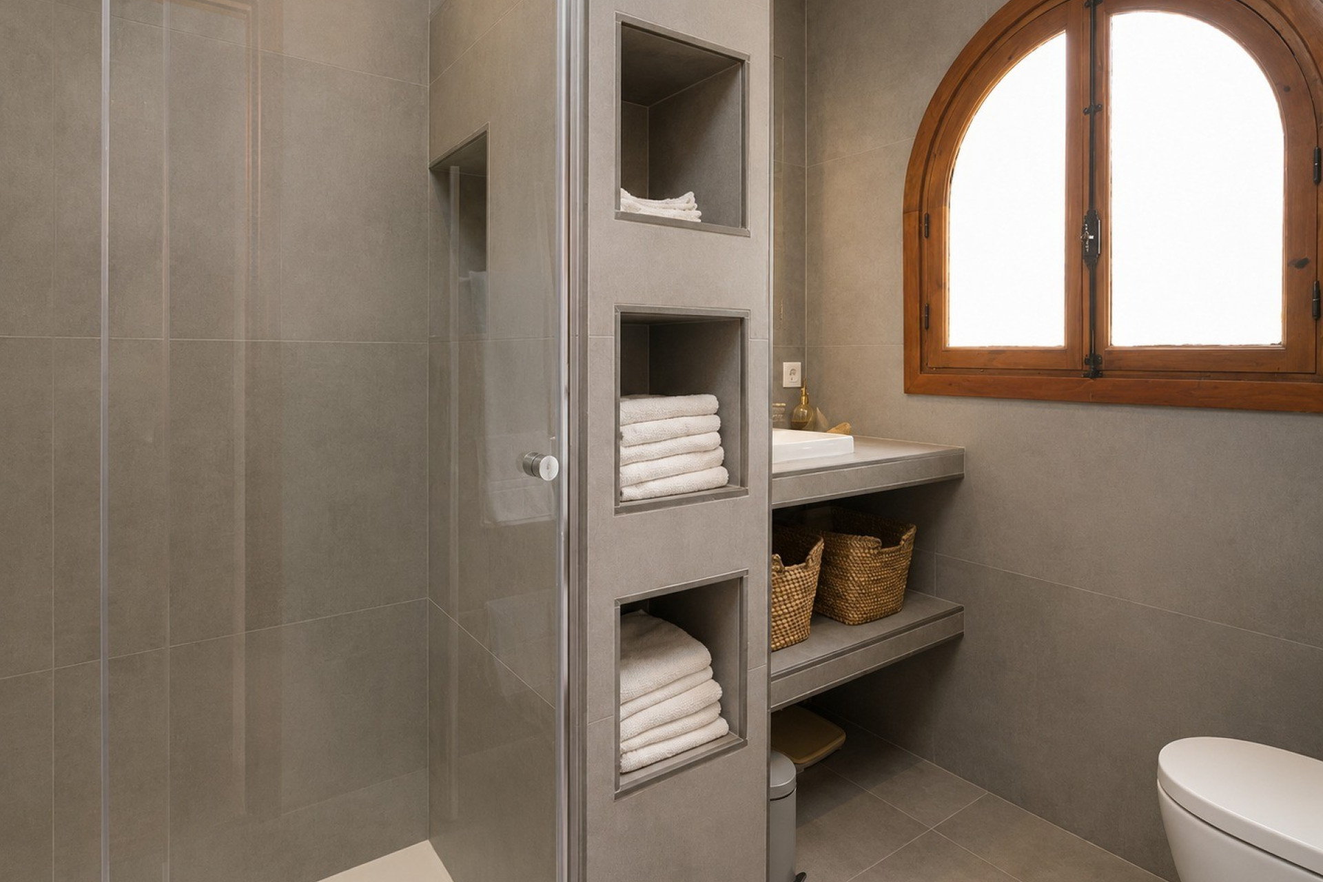 Resale - Townhouse - Albir